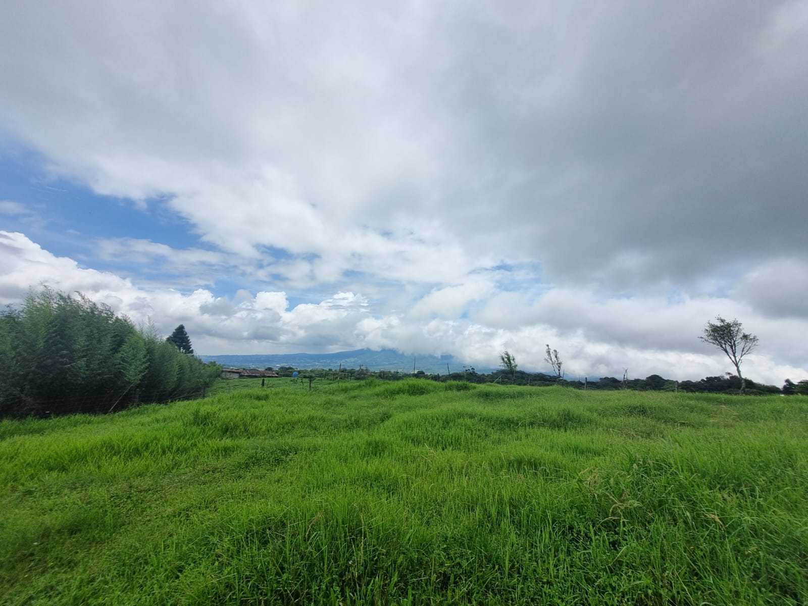 3 bed Single Family Homes For Sale in Coronado, San Jose - thumb 25