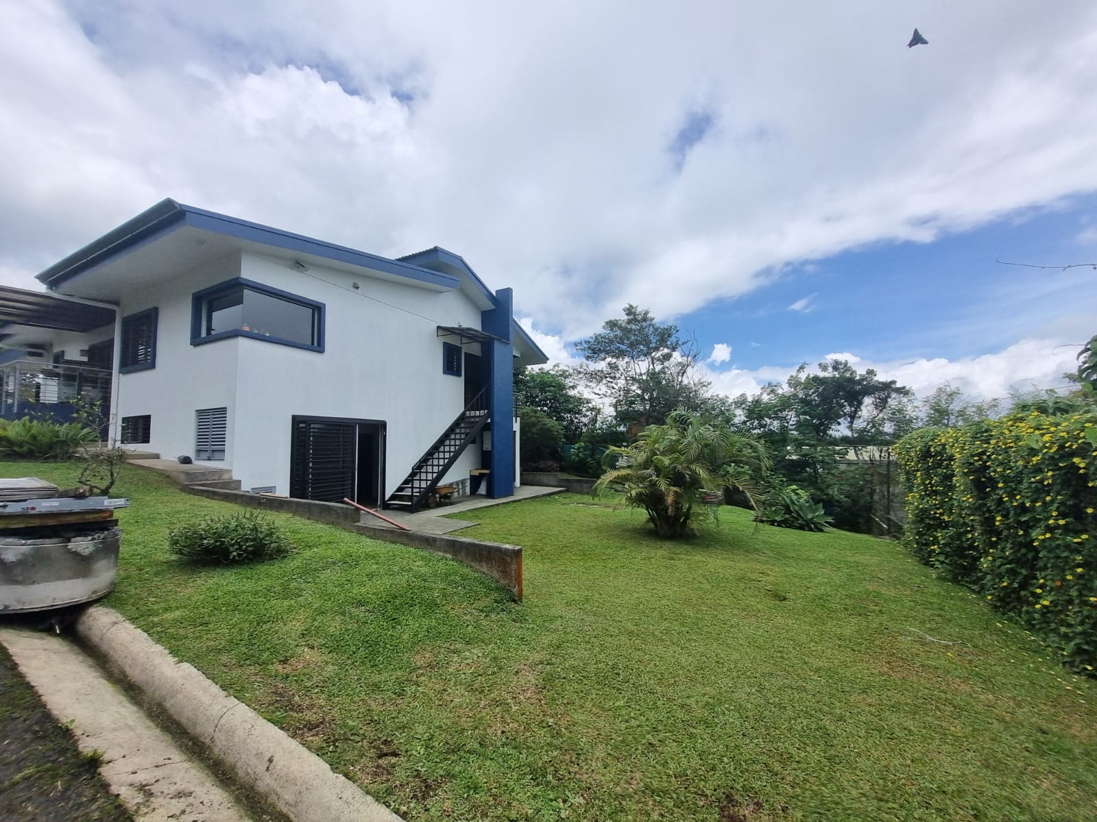 3 bed Single Family Homes For Sale in Coronado, San Jose - thumb 5