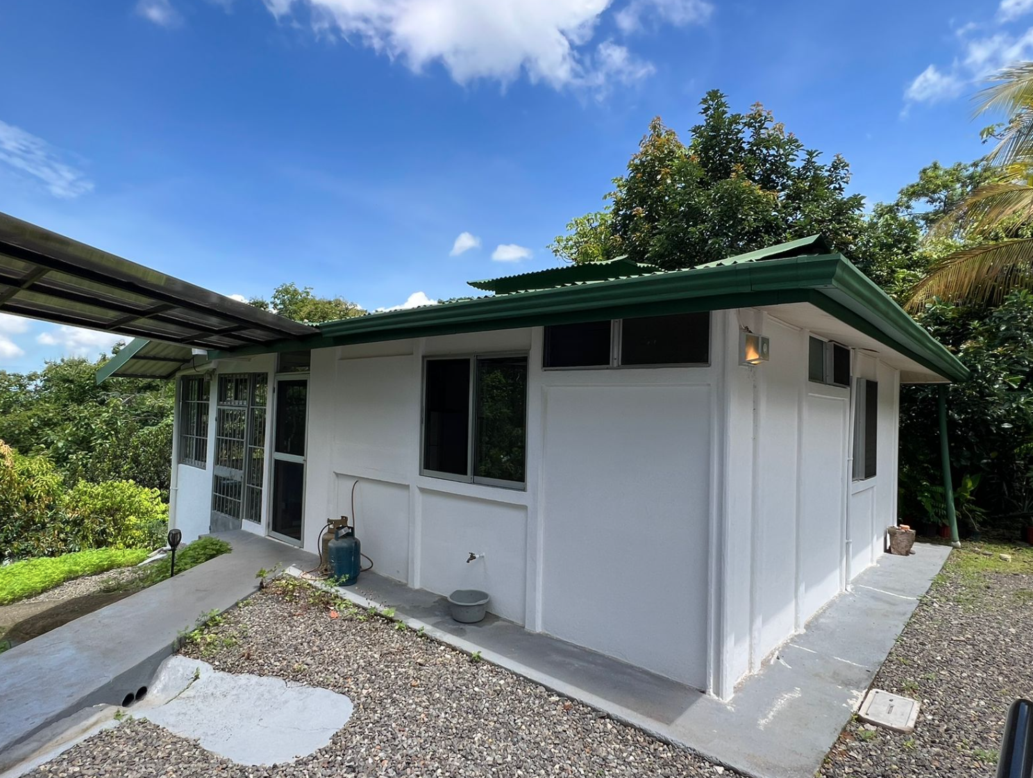 4 bed Single Family Homes For Sale in Orotina, Alajuela - thumb 9