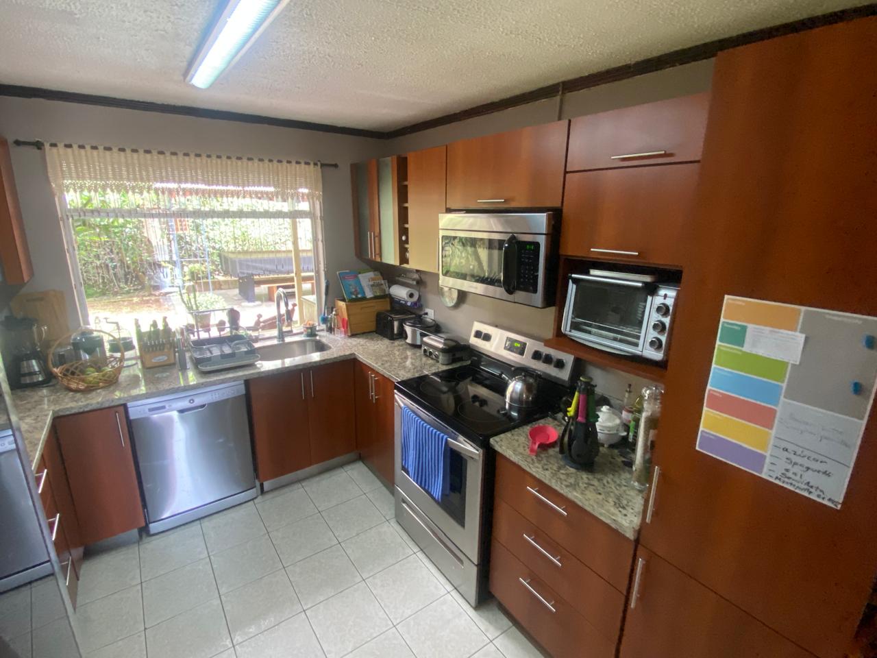 4 bed Single Family Homes For Sale in Curridabat, San Jose - thumb 6