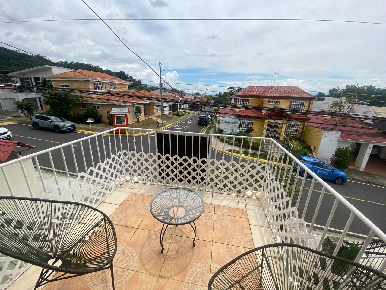 4 bed Single Family Homes For Sale in Curridabat, San Jose - thumb 14