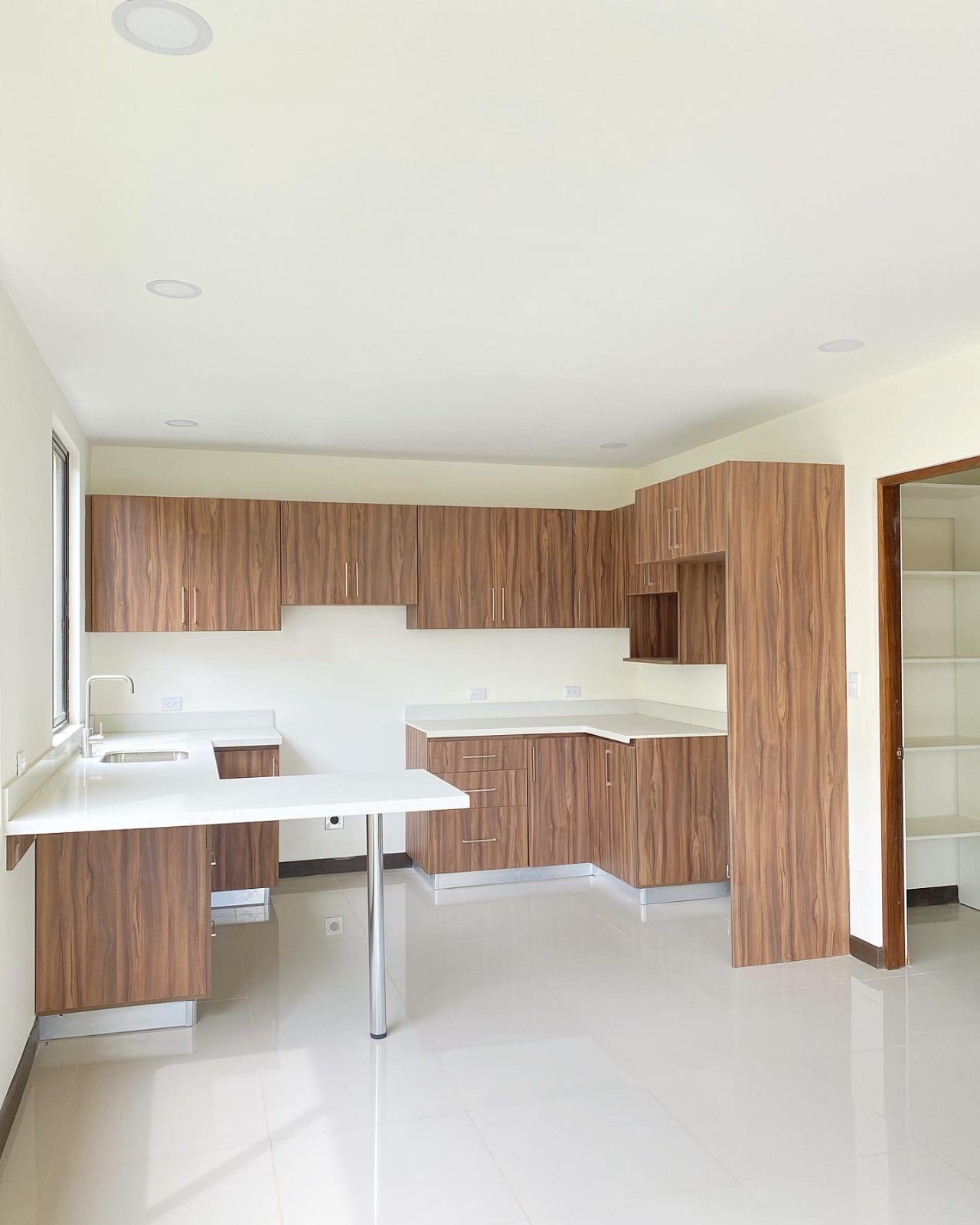 4 bed Single Family Homes For Rent in Curridabat, San Jose - thumb 14