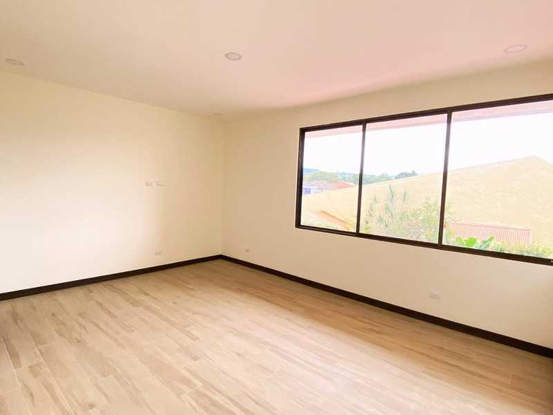 4 bed Single Family Homes For Rent in Curridabat, San Jose - thumb 5