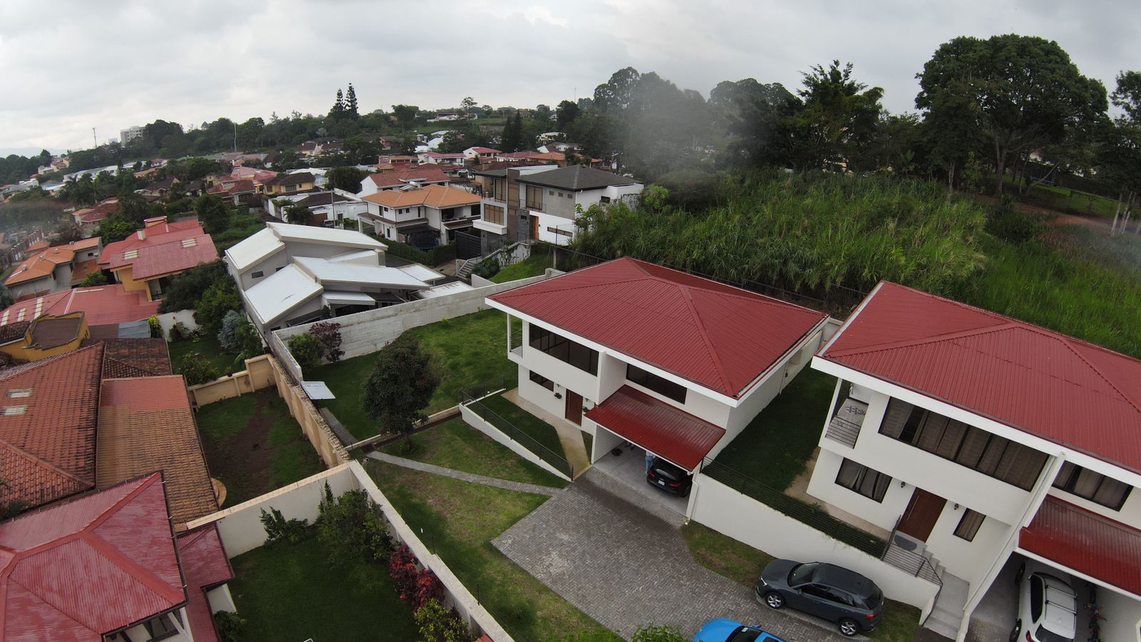 4 bed Single Family Homes For Rent in Curridabat, San Jose - thumb 16