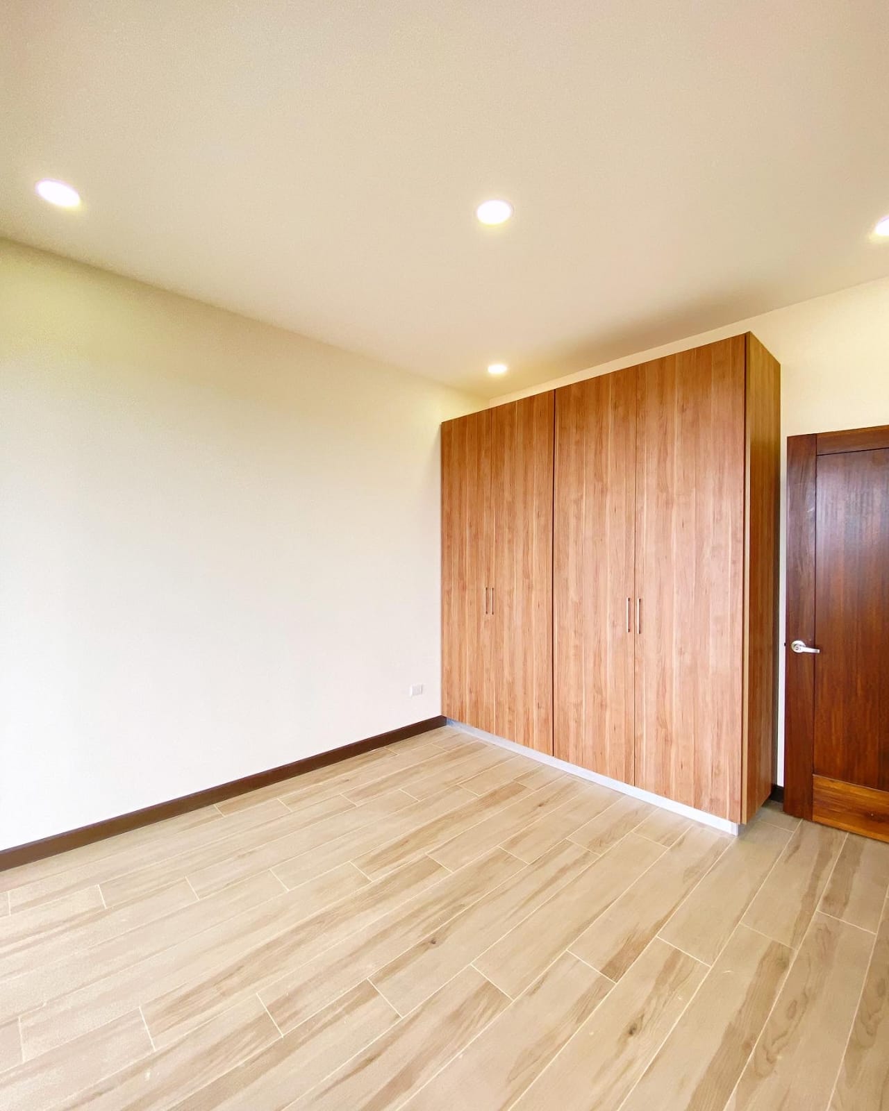 4 bed Single Family Homes For Rent in Curridabat, San Jose - thumb 7