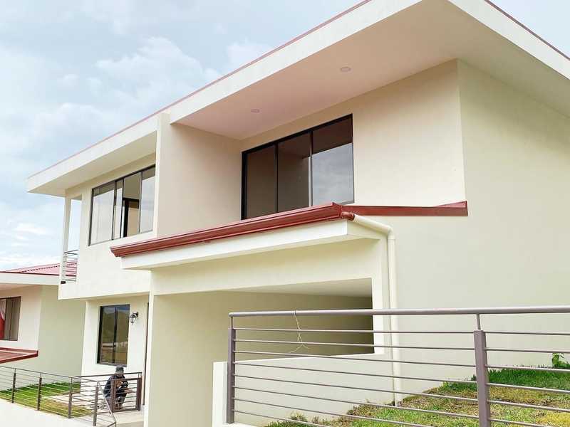 4 bed Single Family Homes For Rent in Curridabat, San Jose
