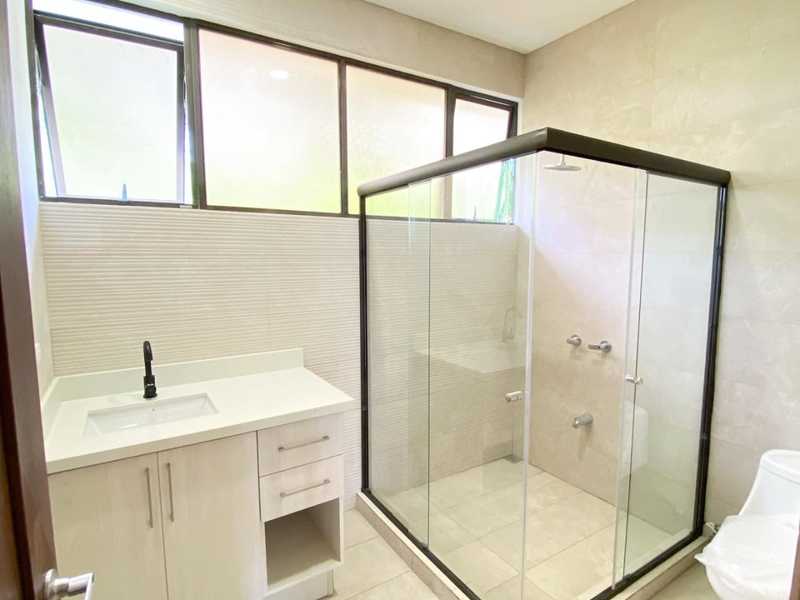 4 bed Single Family Homes For Rent in Curridabat, San Jose - thumb 11