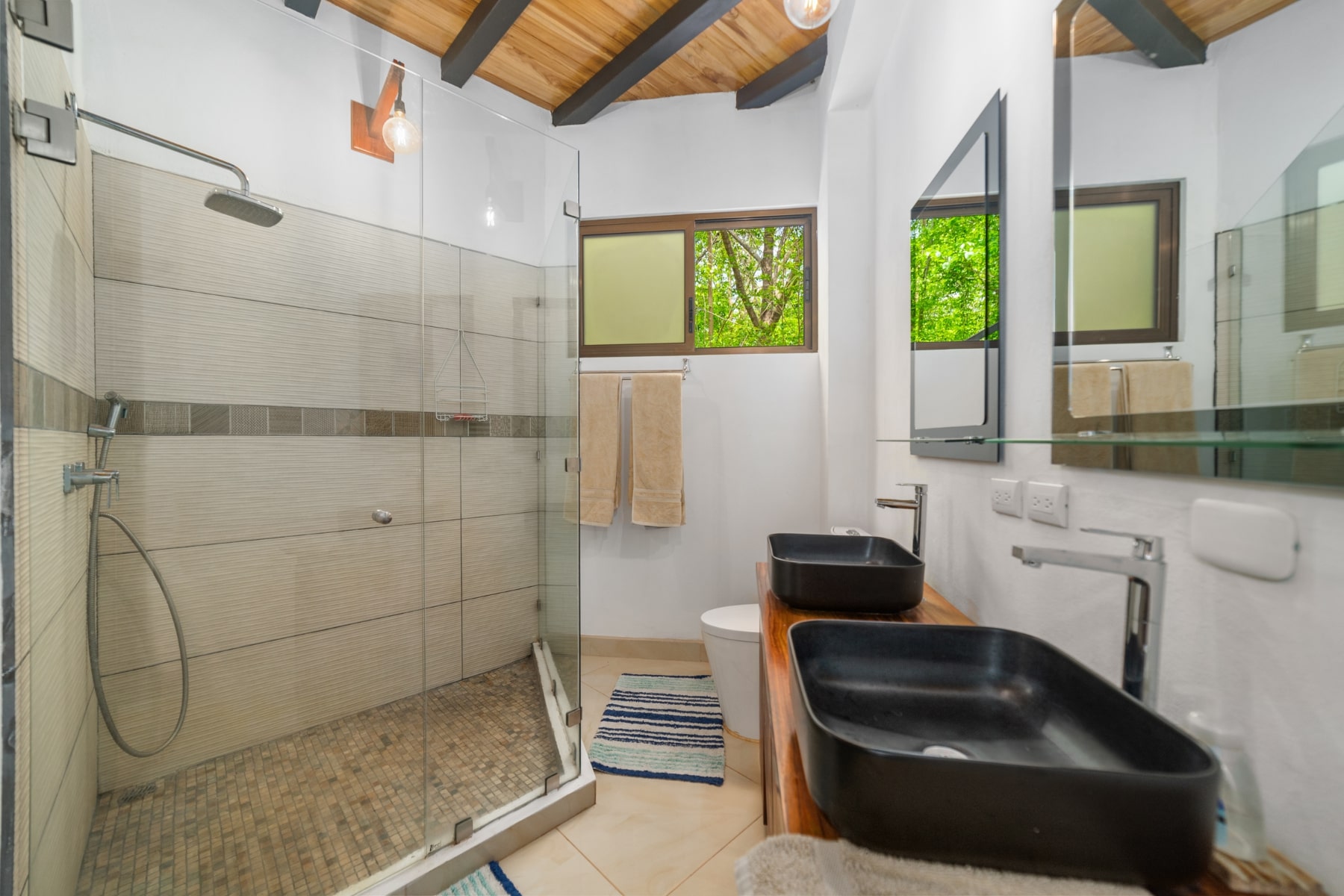 3 bed Single Family Homes For Sale in Junquillal, Guanacaste - thumb 13