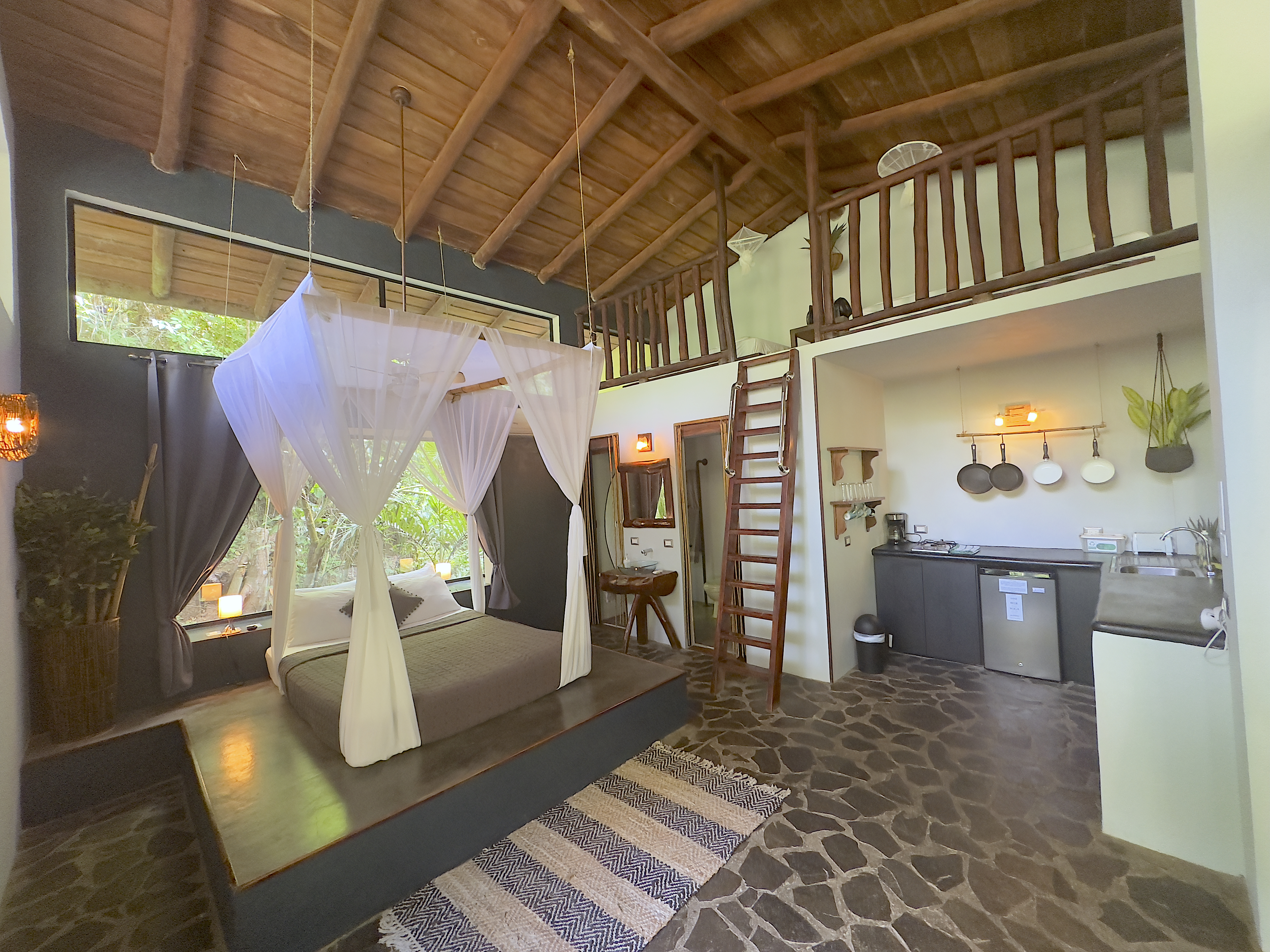 8 bed Hotel / Leisure For Sale in Santa Teresa, Puntarenas - thumb 13