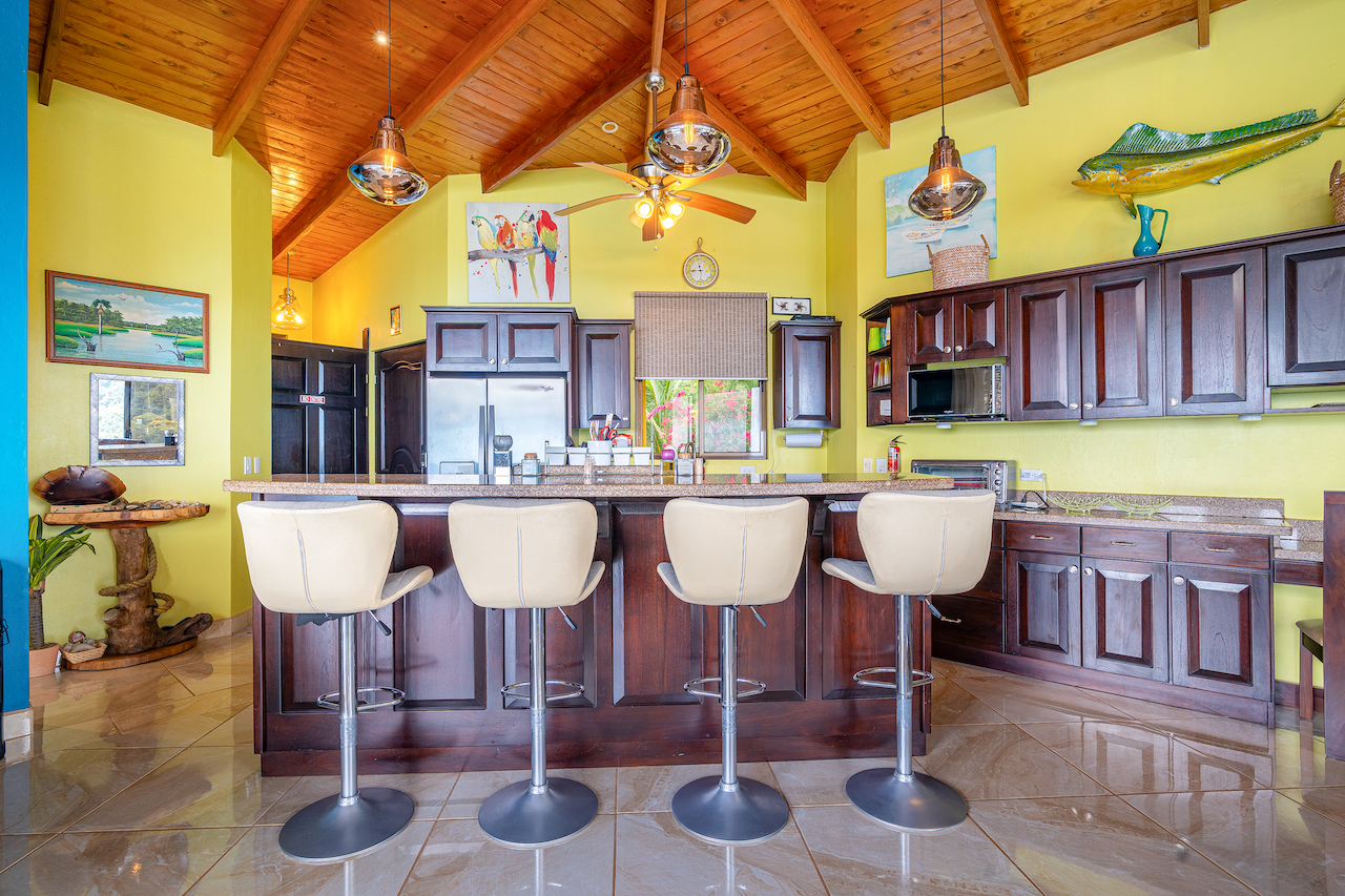 4 bed Single Family Homes For Sale in Ojochal, Puntarenas - thumb 23