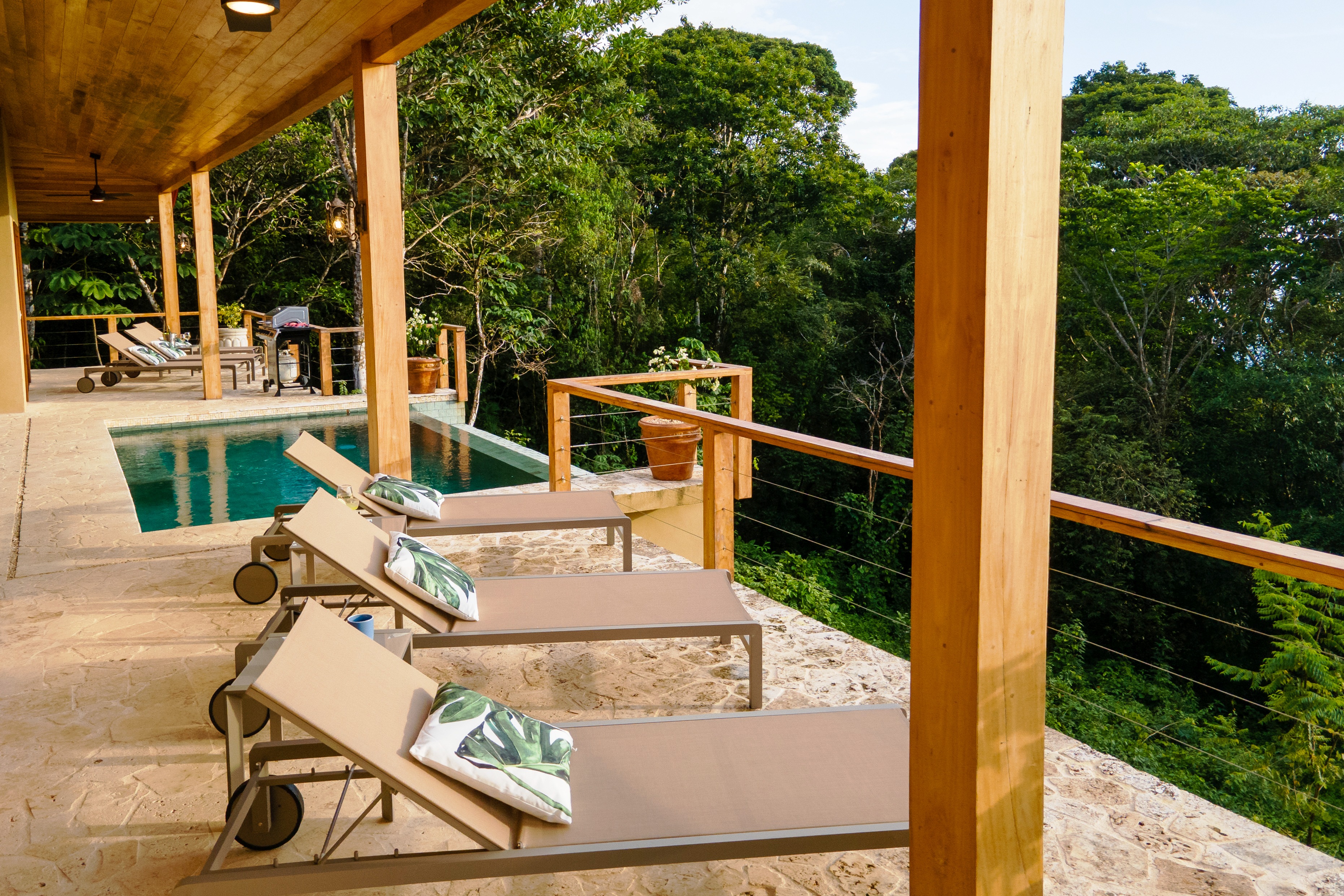 4 bed Single Family Homes For Sale in Dominical, Puntarenas - thumb 7