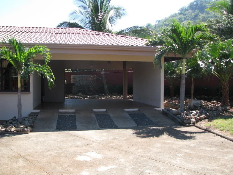 7 bed Single Family Homes For Sale in Playas Del Coco, Guanacaste - thumb 10