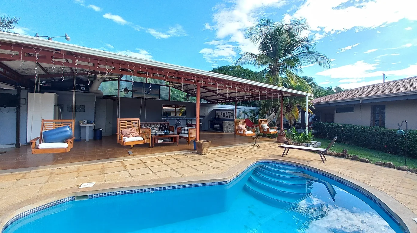 7 bed Single Family Homes For Sale in Playas Del Coco, Guanacaste - thumb 4