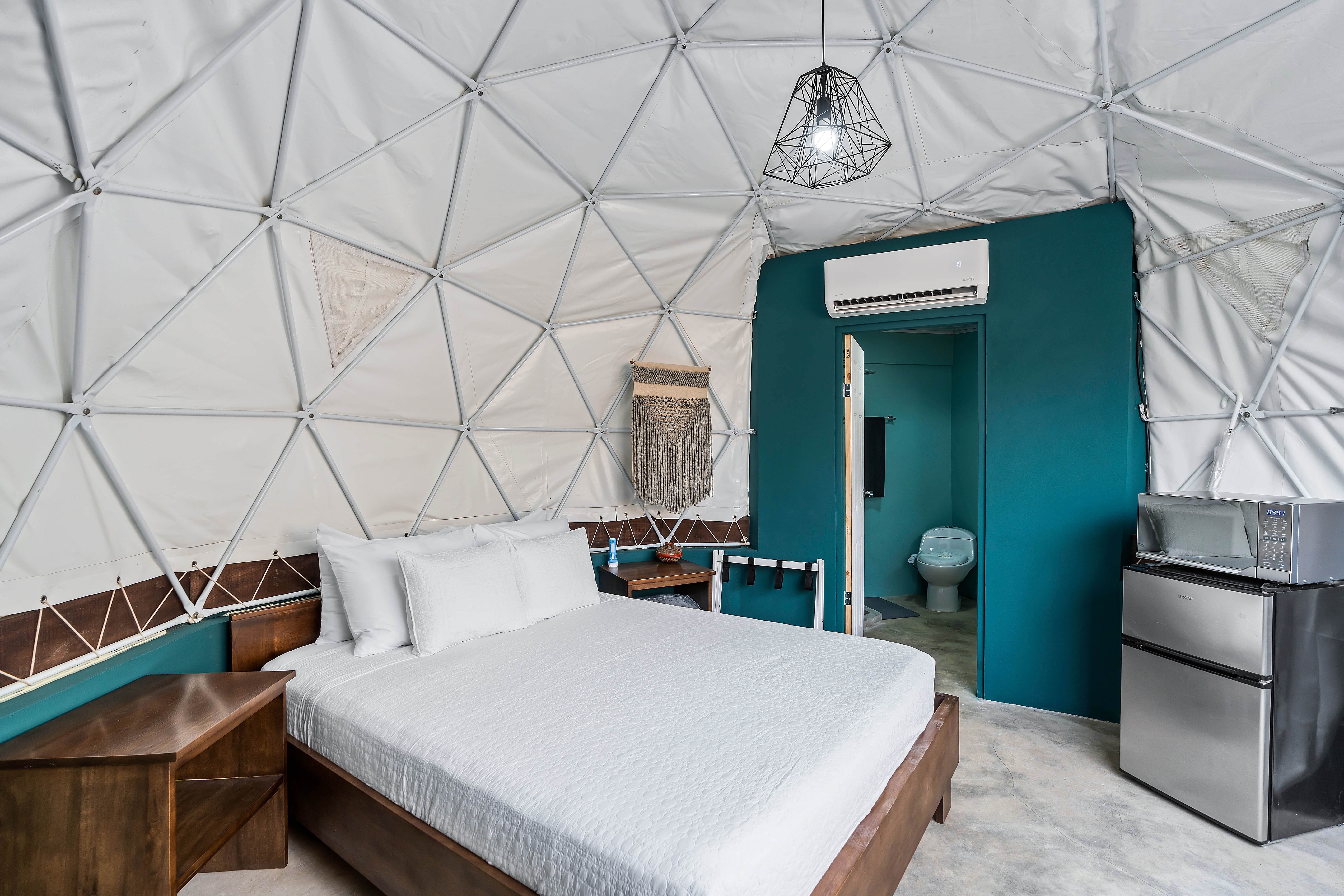 4 bed Commercial For Sale in Tamarindo, Guanacaste - thumb 5