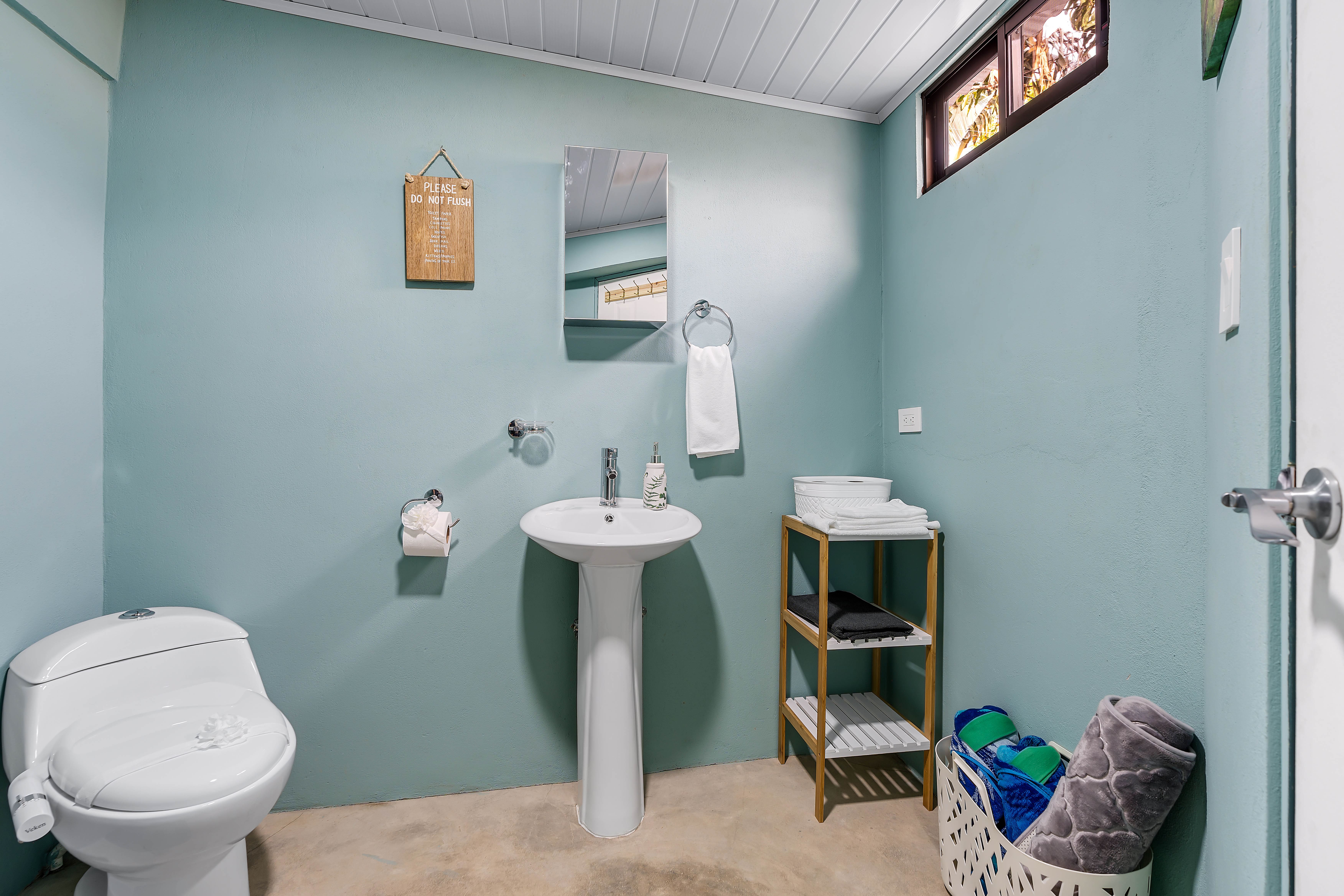 4 bed Commercial For Sale in Tamarindo, Guanacaste - thumb 7