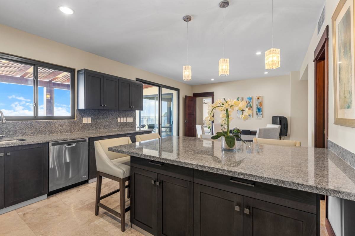 3 bed Condo For Sale in Jaco, Puntarenas - thumb 13