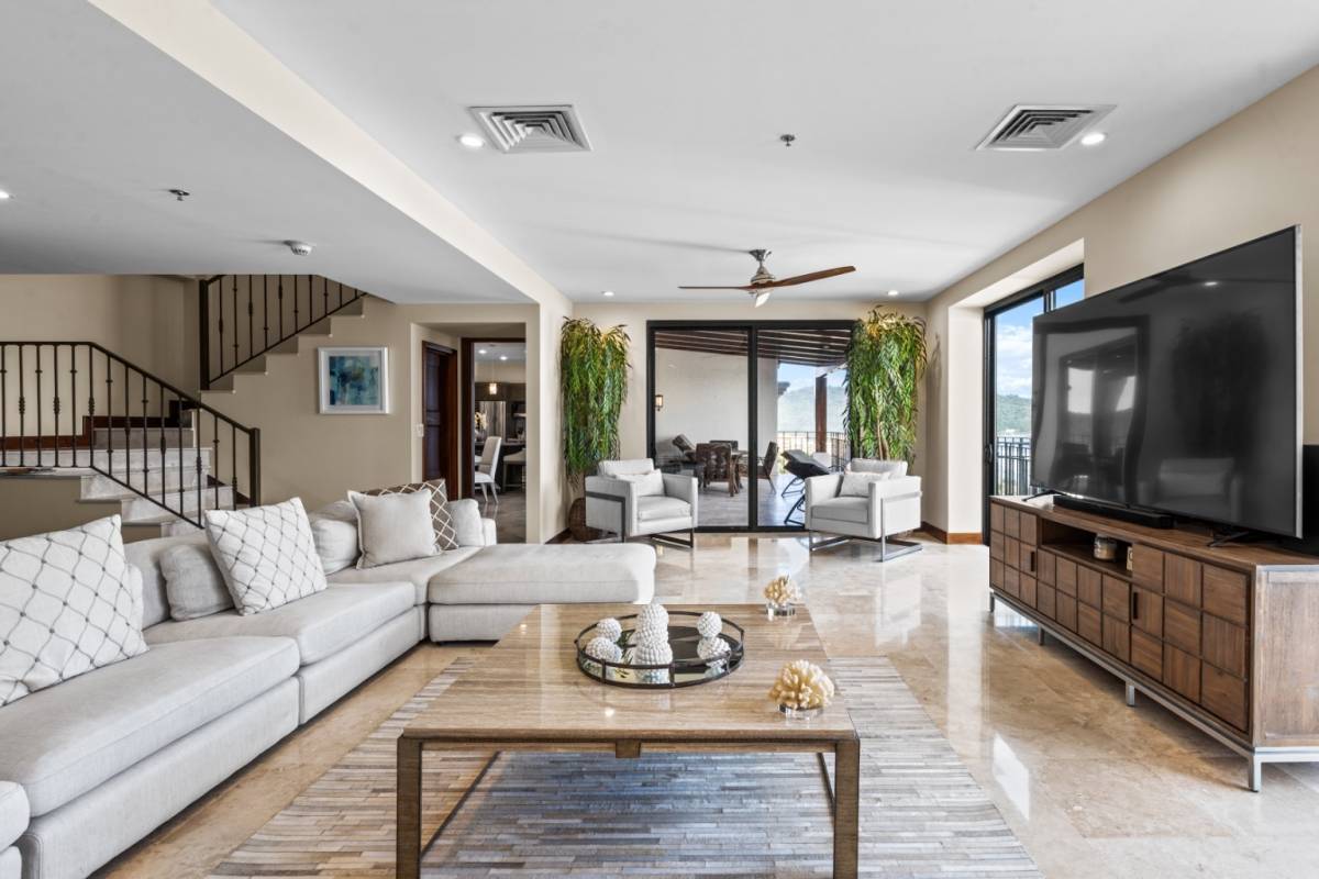 3 bed Condo For Sale in Jaco, Puntarenas - thumb 10