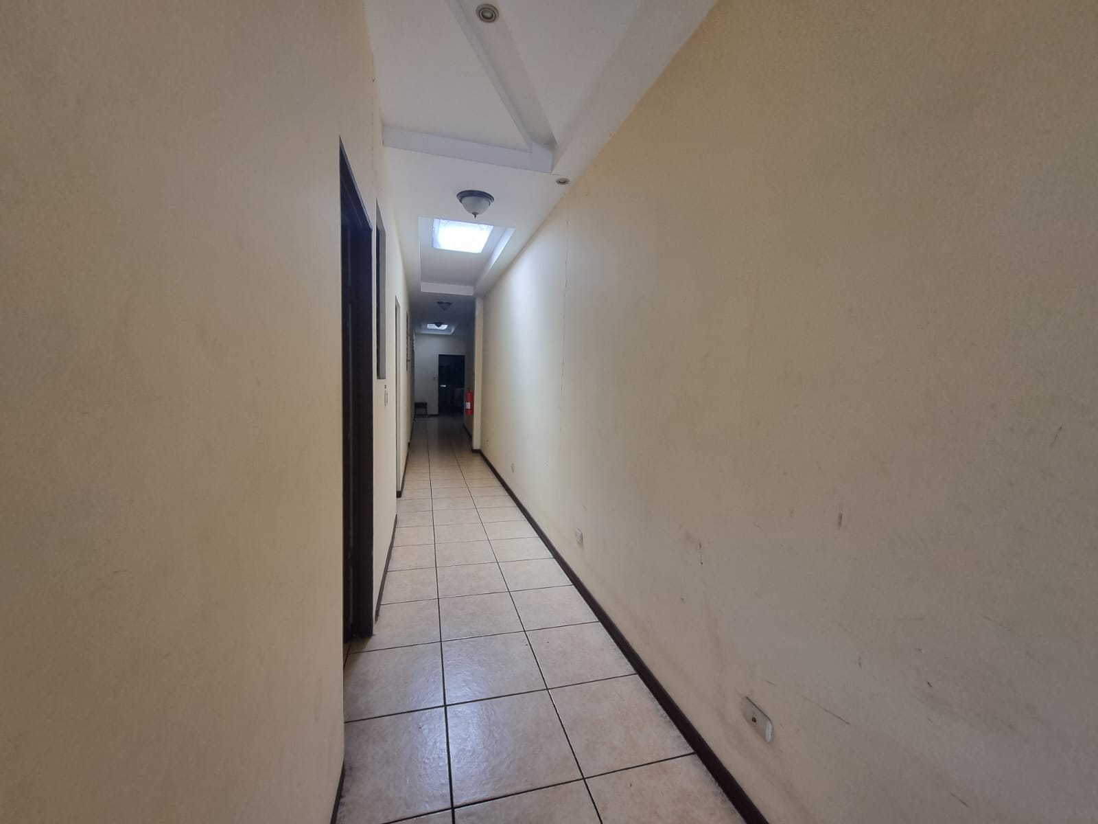 7 bed Commercial For Sale in Occidental, Cartago - thumb 8