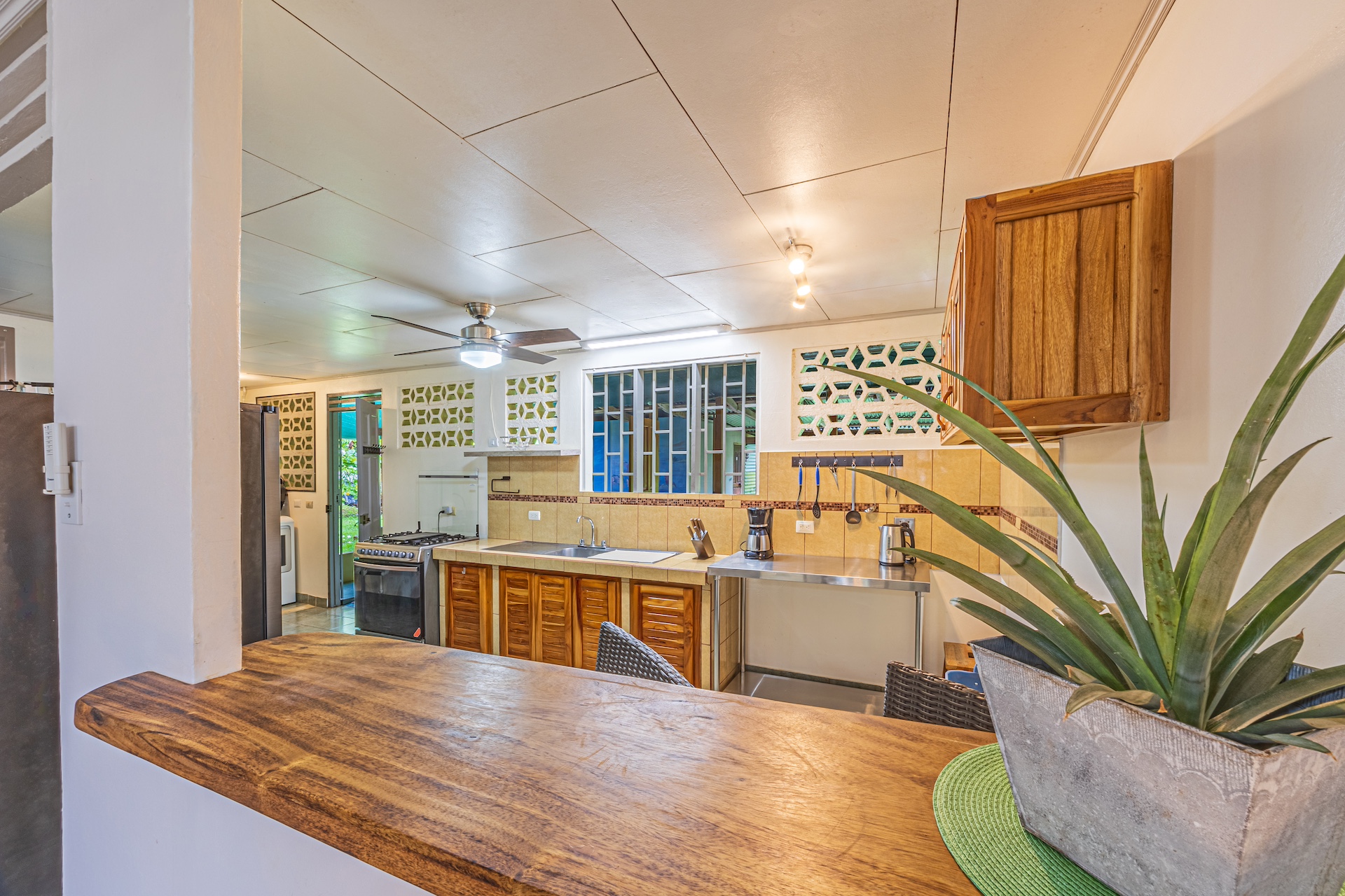 3 bed Single Family Homes For Sale in Uvita, Puntarenas - thumb 8