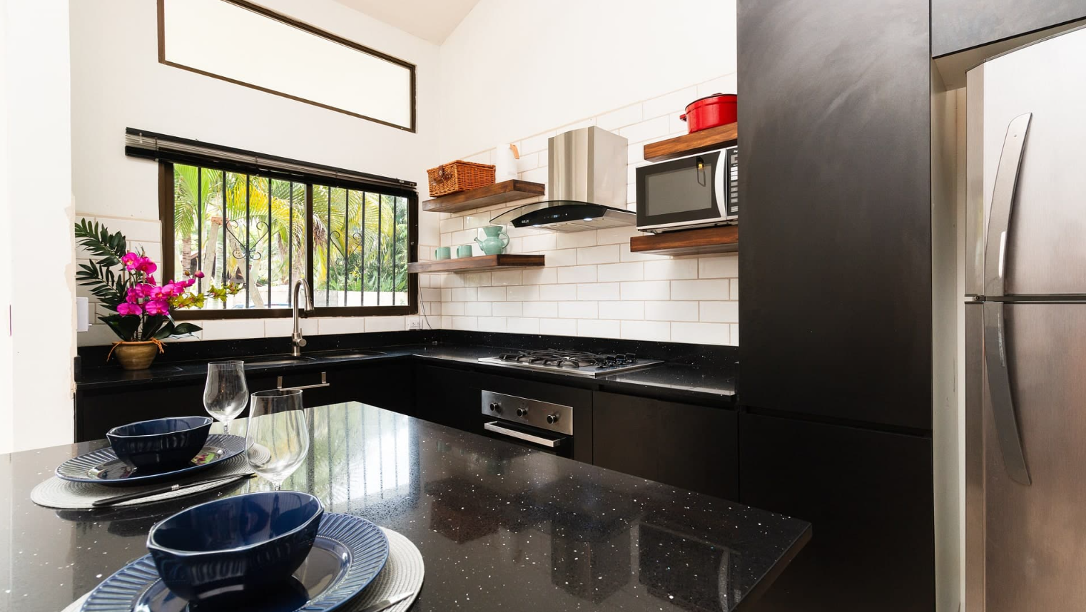 2 bed Condo For Sale in Playas Del Coco, Guanacaste - thumb 2