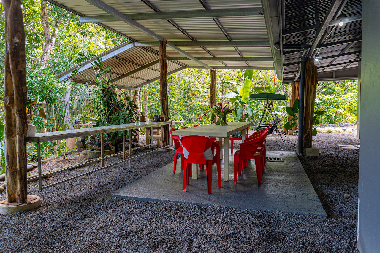 4 bed Single Family Homes For Sale in Uvita, Puntarenas - thumb 6