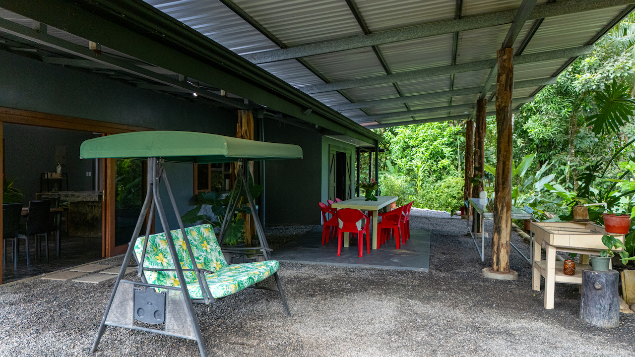 4 bed Single Family Homes For Sale in Uvita, Puntarenas - thumb 5