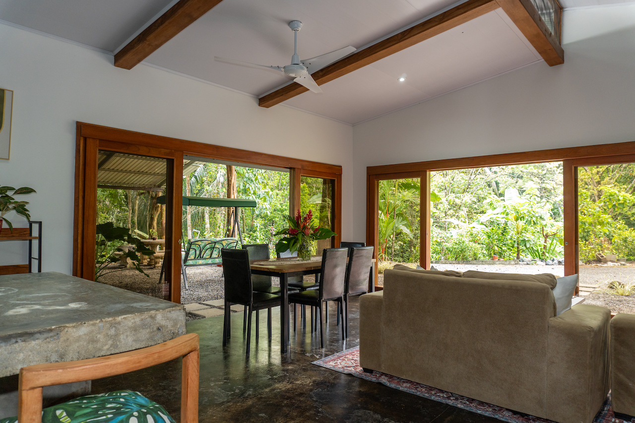 4 bed Single Family Homes For Sale in Uvita, Puntarenas - thumb 11