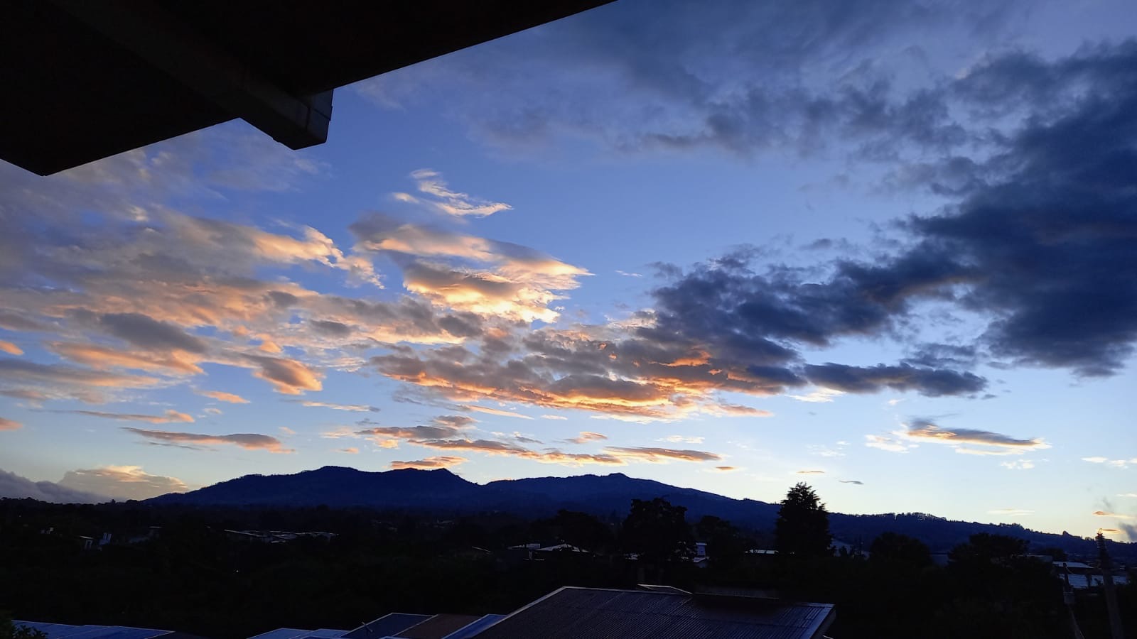 3 bed Single Family Homes For Sale in Curridabat, San Jose - thumb 13