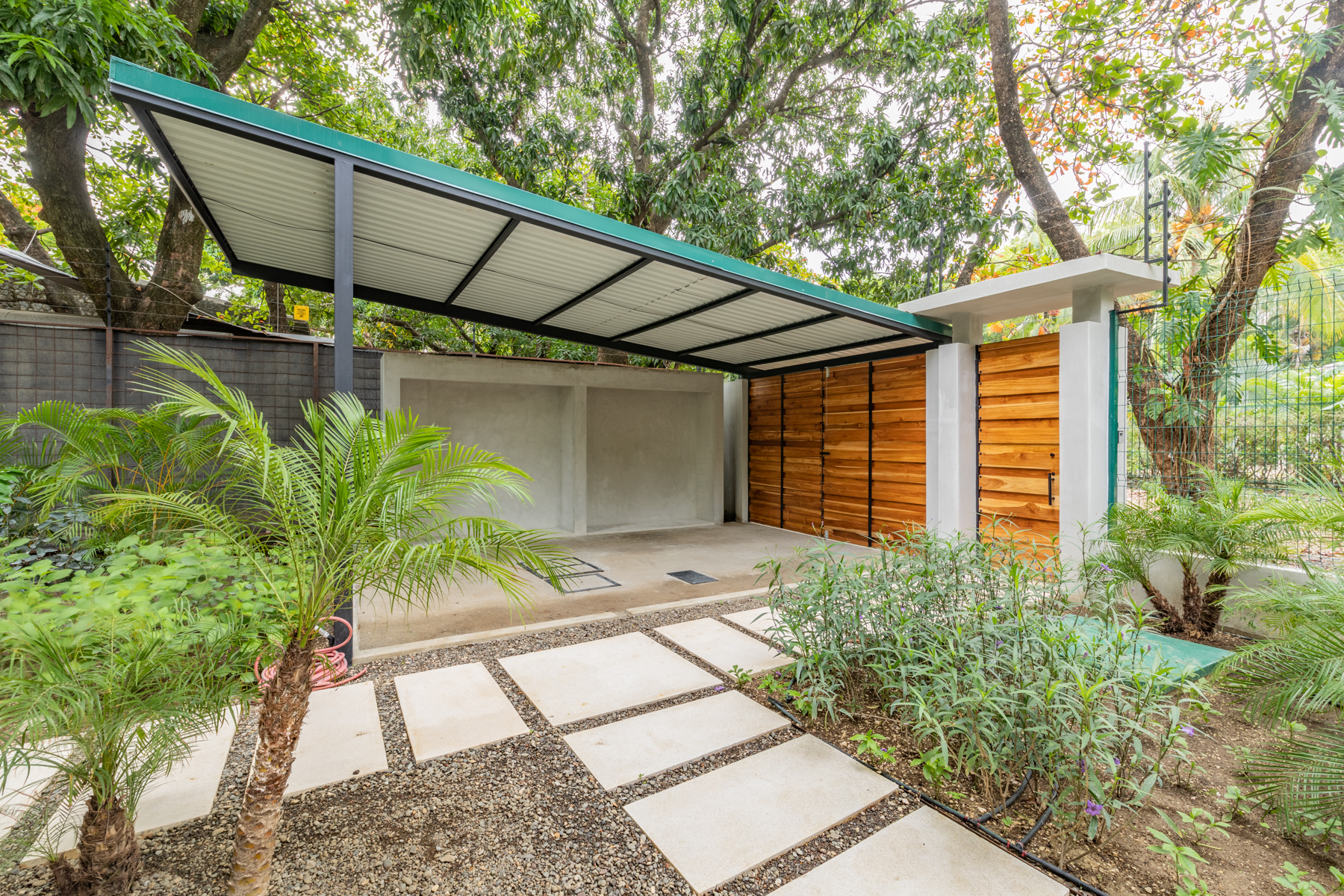 5 bed Single Family Homes For Rent in Nosara, Guanacaste - thumb 29