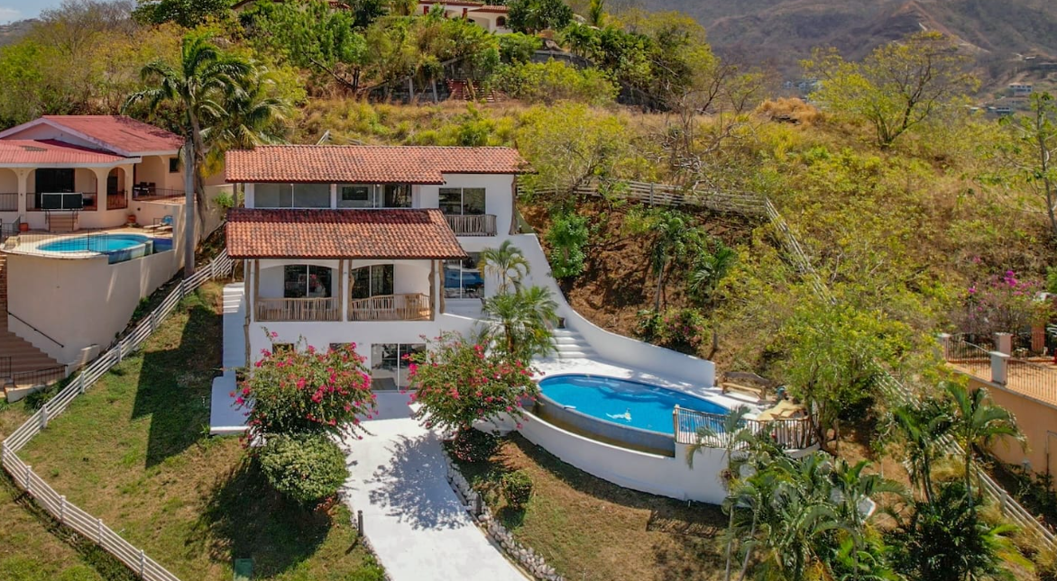 3 bed Single Family Homes For Sale in Playas Del Coco, Guanacaste - thumb 7