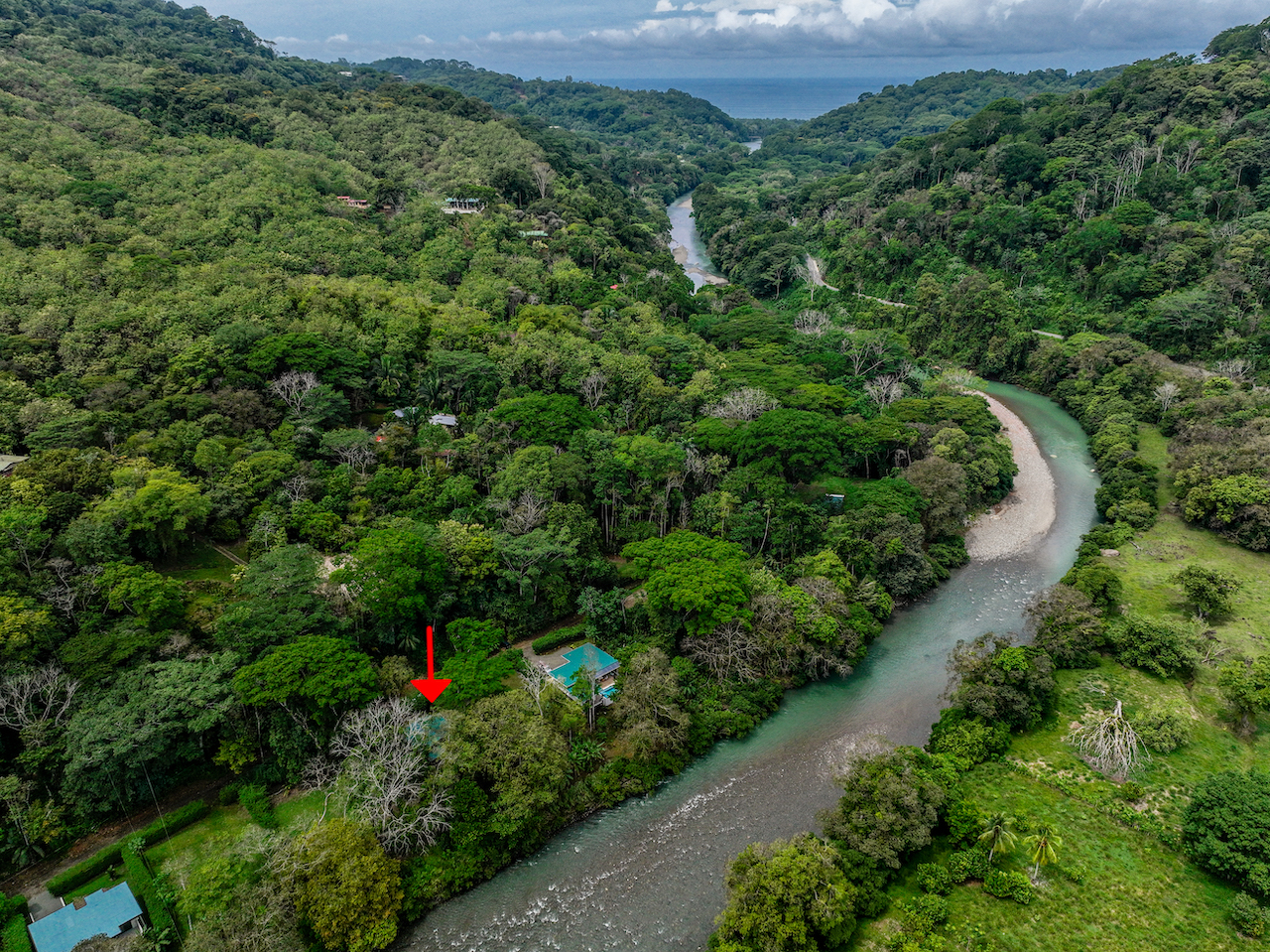 2 bed Single Family Homes For Sale in Dominical, Puntarenas - thumb 3