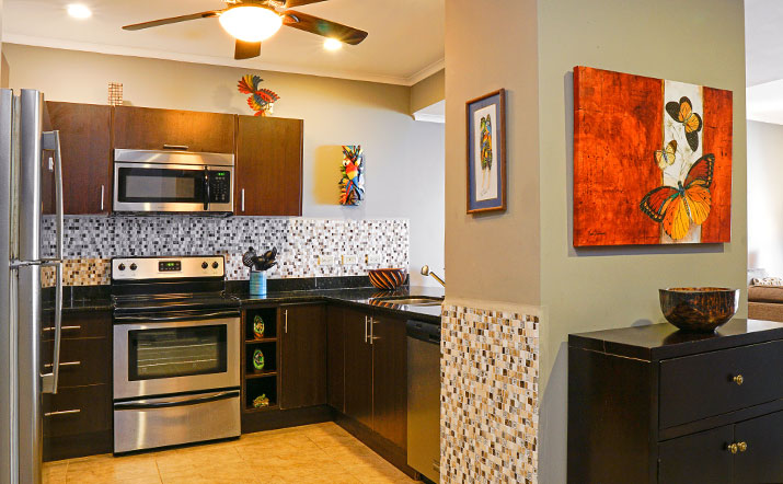 2 bed Condo For Sale in Jaco, Puntarenas - thumb 2