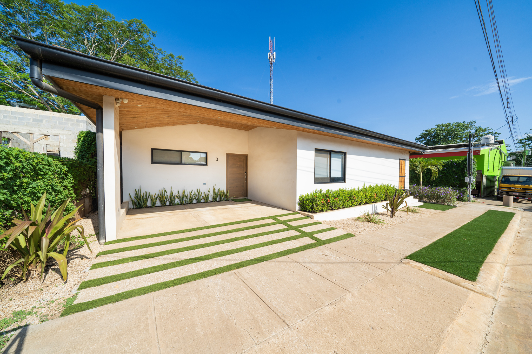 4 bed Single Family Homes For Sale in Tamarindo, Guanacaste - thumb 21