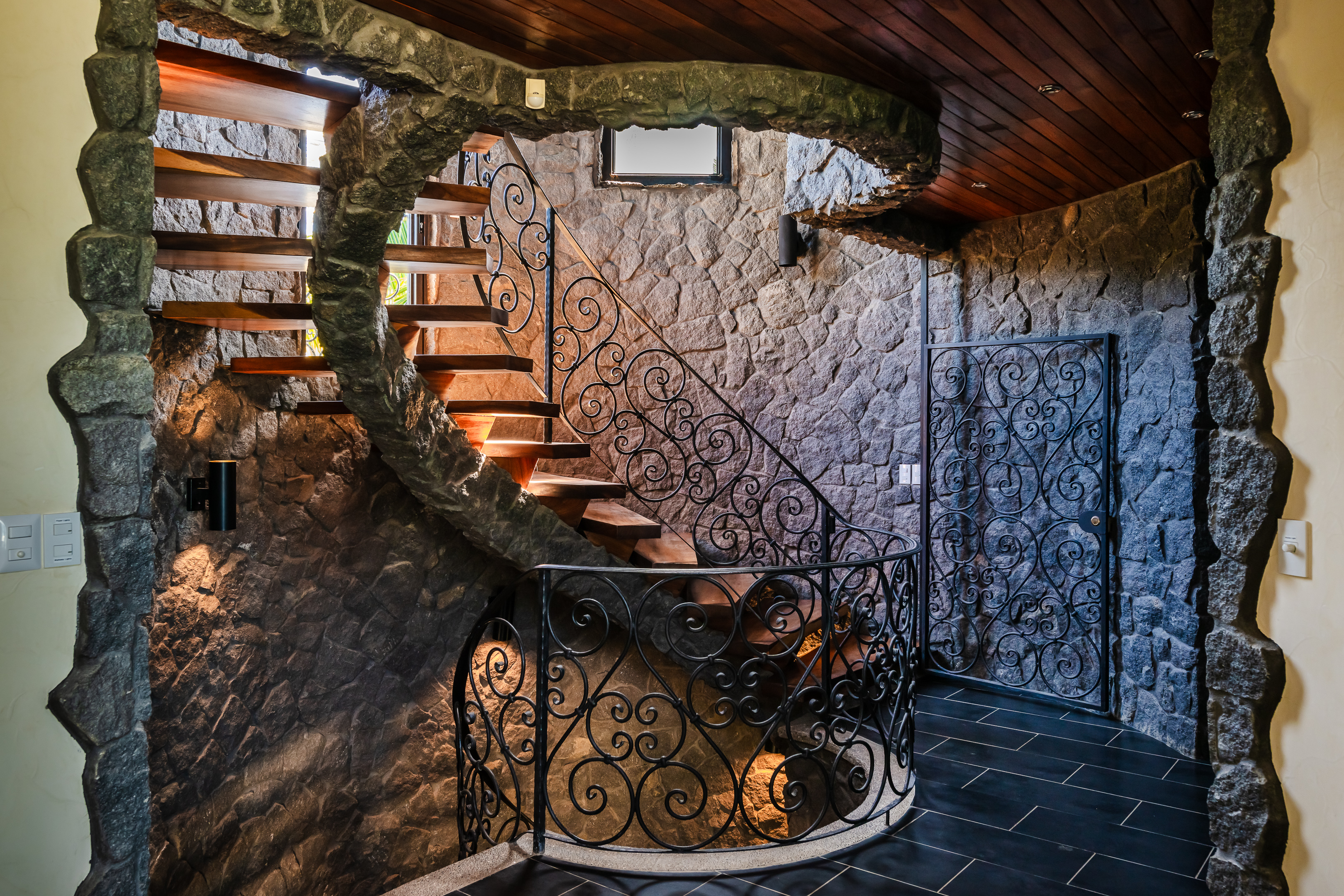 5 bed Single Family Homes For Sale in Playa Negra, Guanacaste - thumb 9