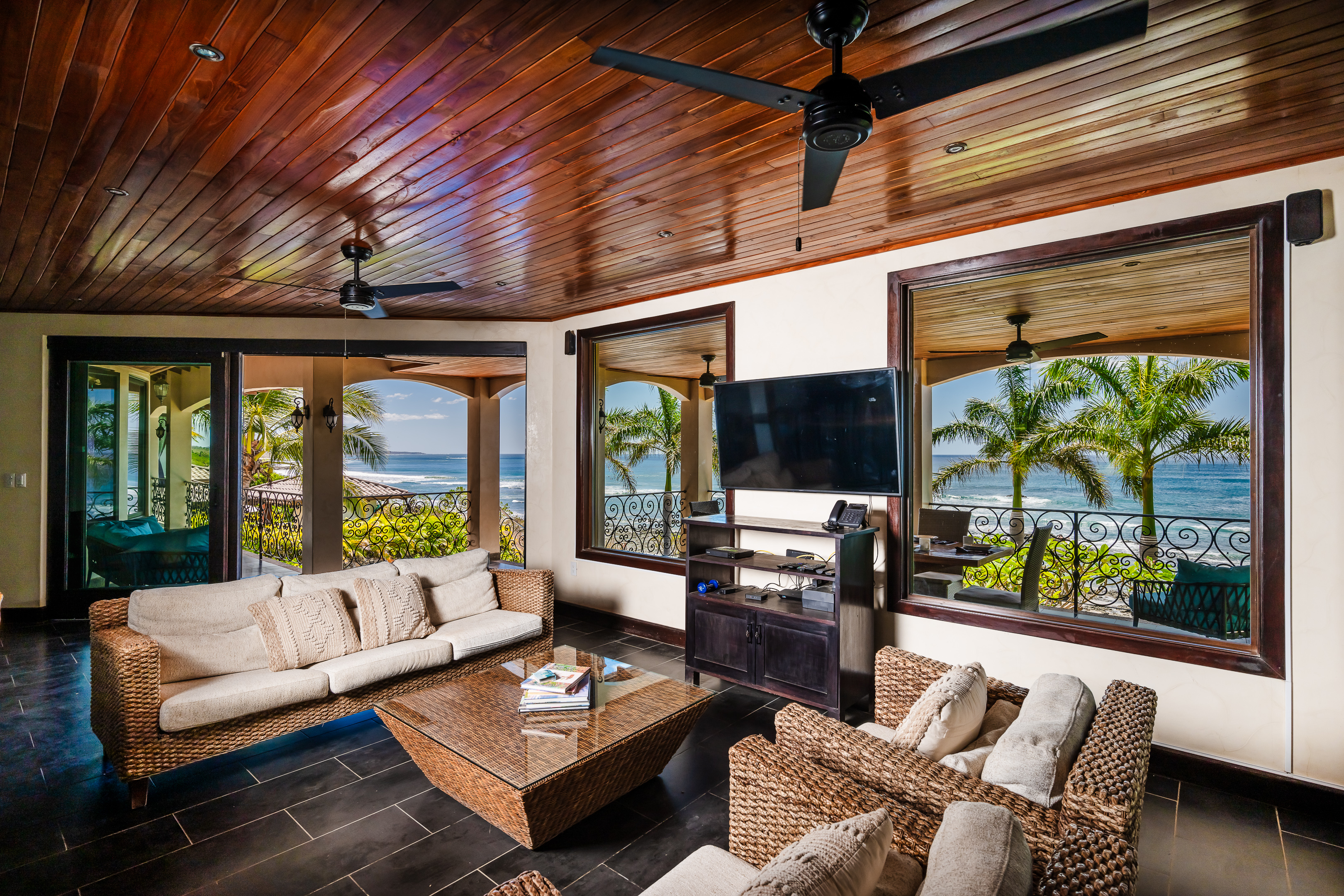 5 bed Single Family Homes For Sale in Playa Negra, Guanacaste - thumb 4