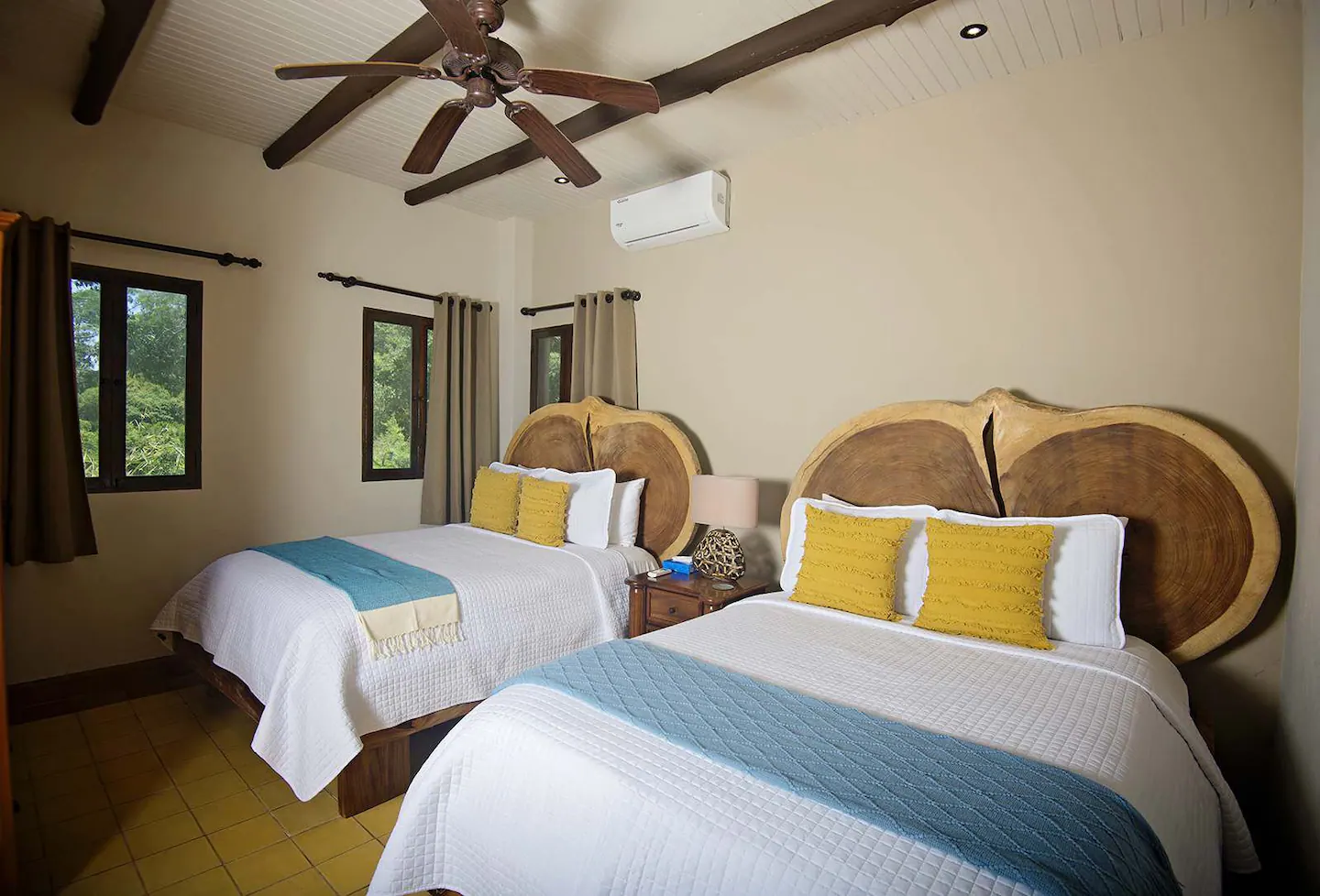 8 bed Single Family Homes For Sale in Jaco, Puntarenas - thumb 8