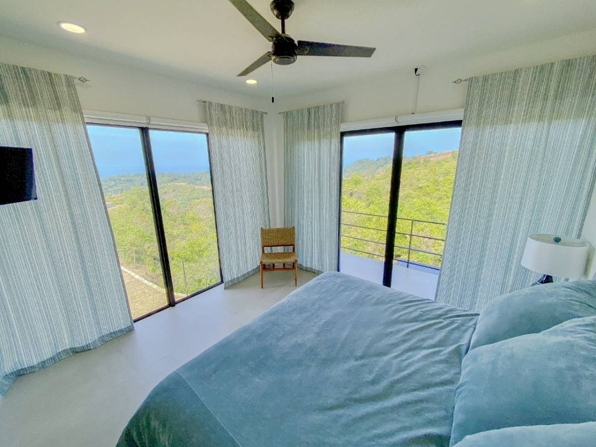 4 bed Single Family Homes For Sale in Jaco, Puntarenas - thumb 20