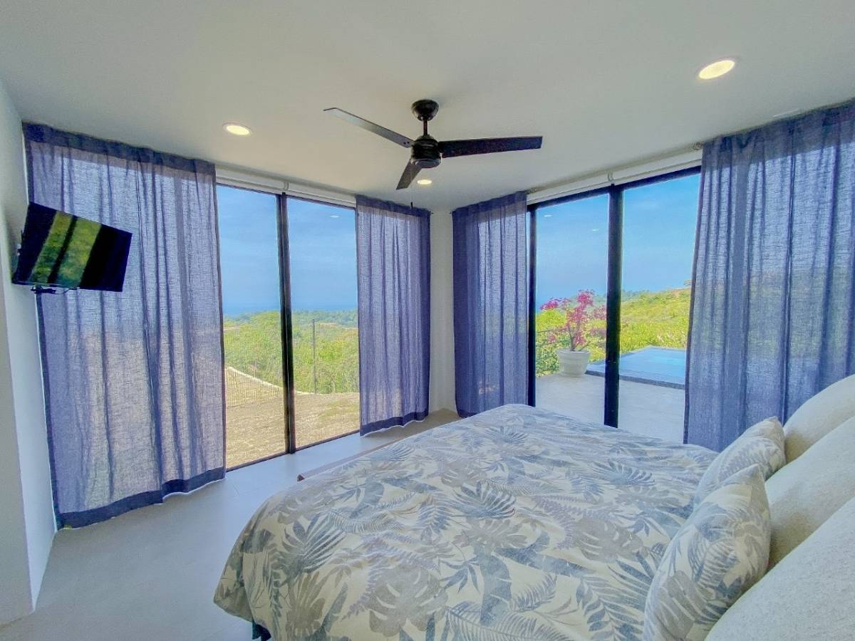 4 bed Single Family Homes For Sale in Jaco, Puntarenas - thumb 22