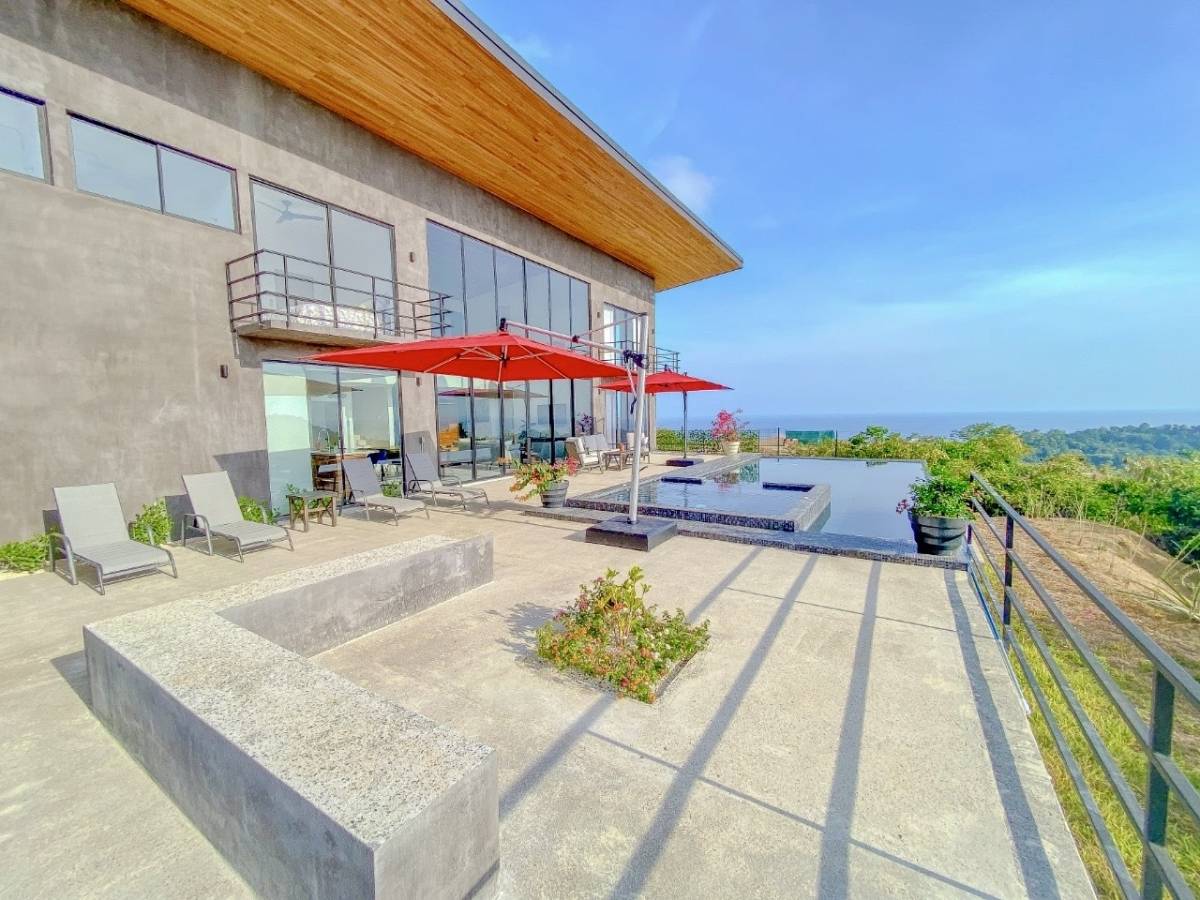 4 bed Single Family Homes For Sale in Jaco, Puntarenas - thumb 27