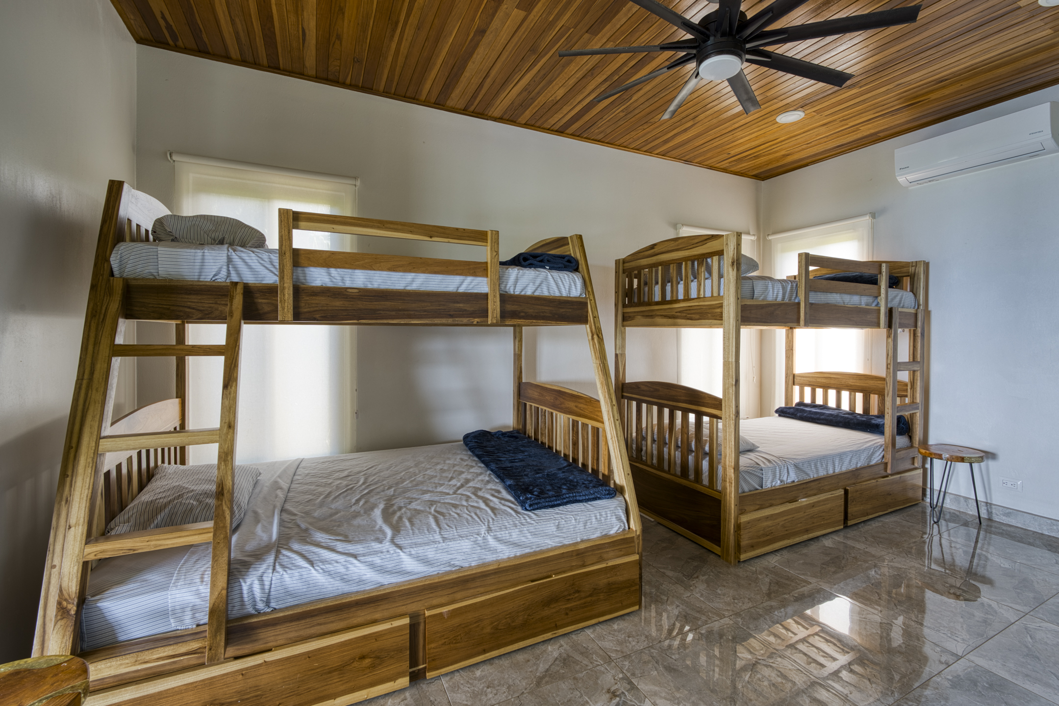 3 bed Single Family Homes For Sale in Ojochal, Puntarenas - thumb 27