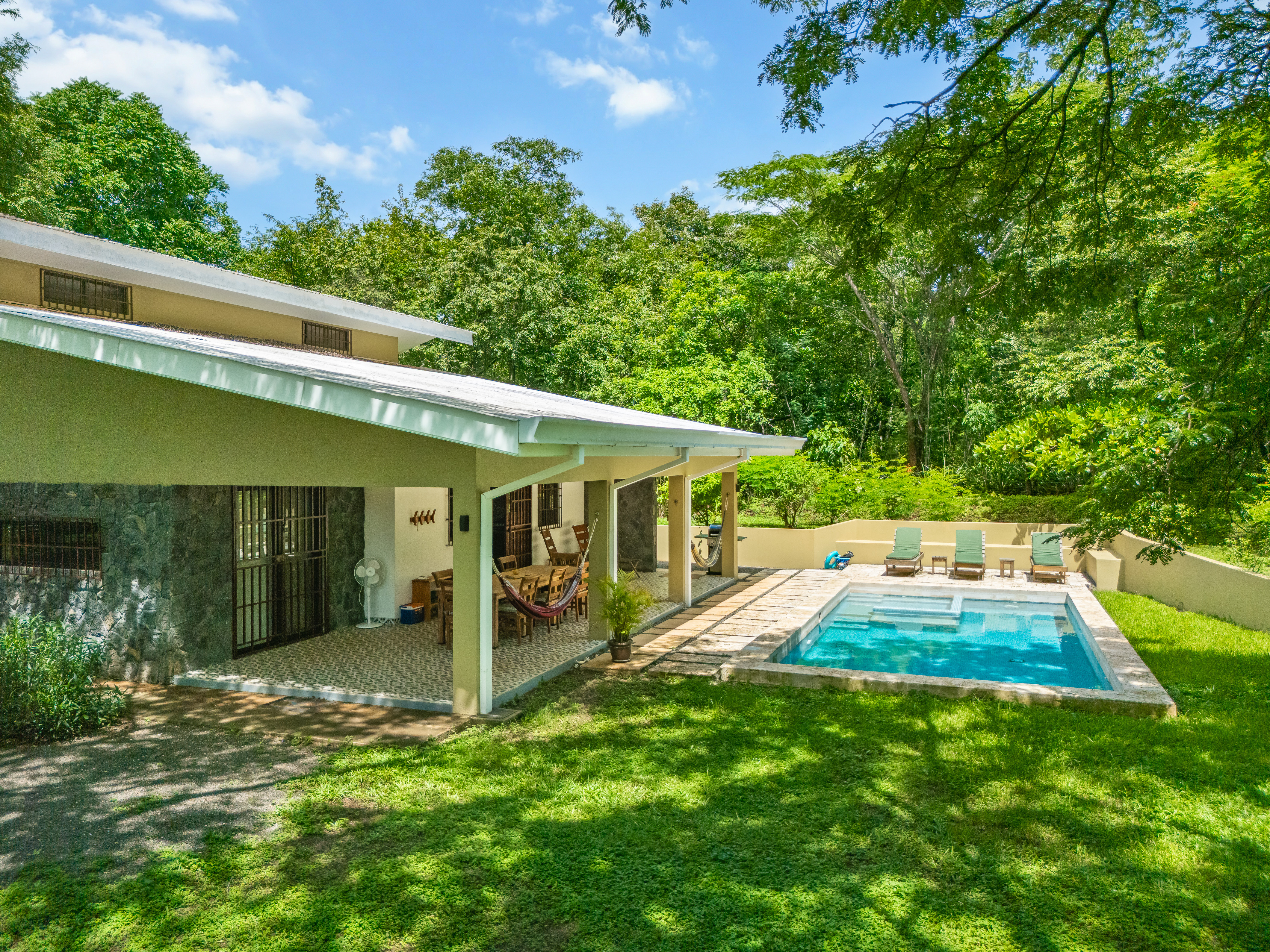 3 bed Single Family Homes For Sale in Playa Negra, Guanacaste - thumb 6