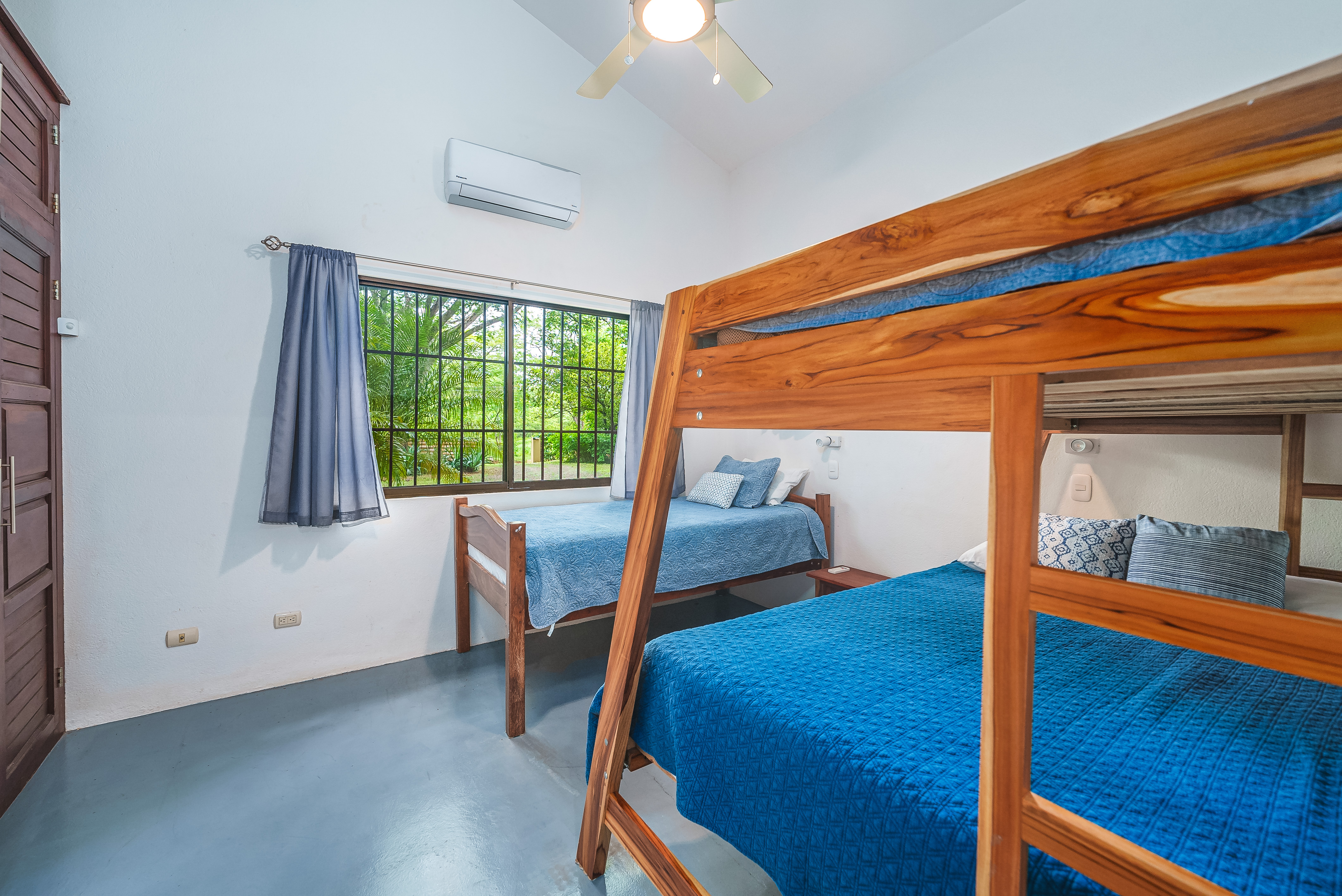 3 bed Single Family Homes For Sale in Playa Negra, Guanacaste - thumb 27