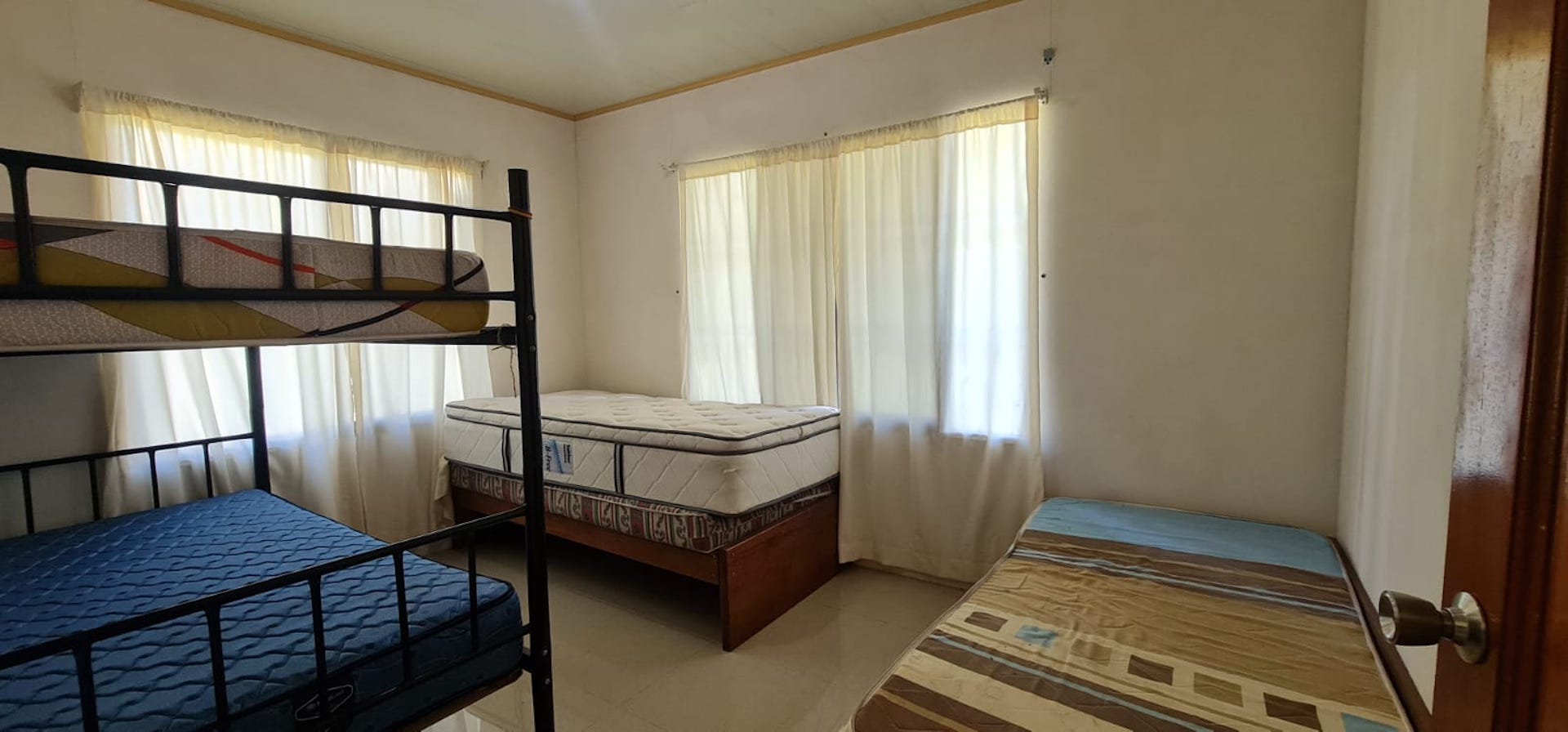 3 bed Single Family Homes For Sale in Dominical, Puntarenas - thumb 14