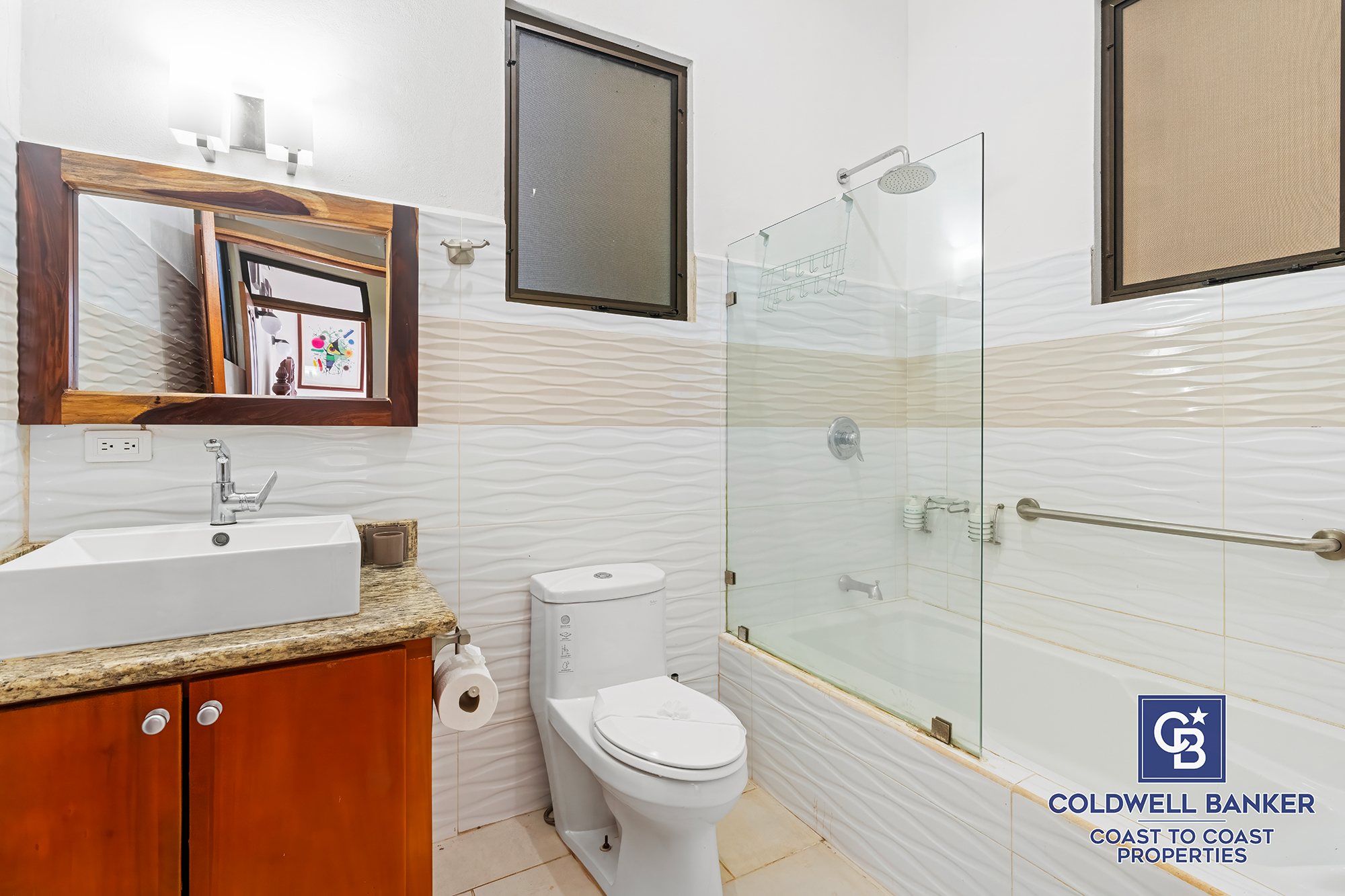 8 bed Single Family Homes For Sale in Playa Negra, Guanacaste - thumb 26