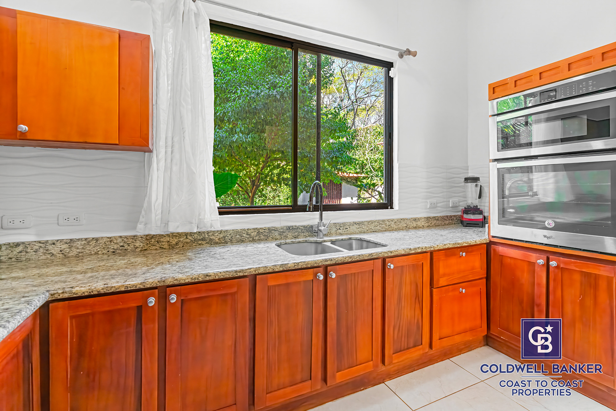 8 bed Single Family Homes For Sale in Playa Negra, Guanacaste - thumb 12