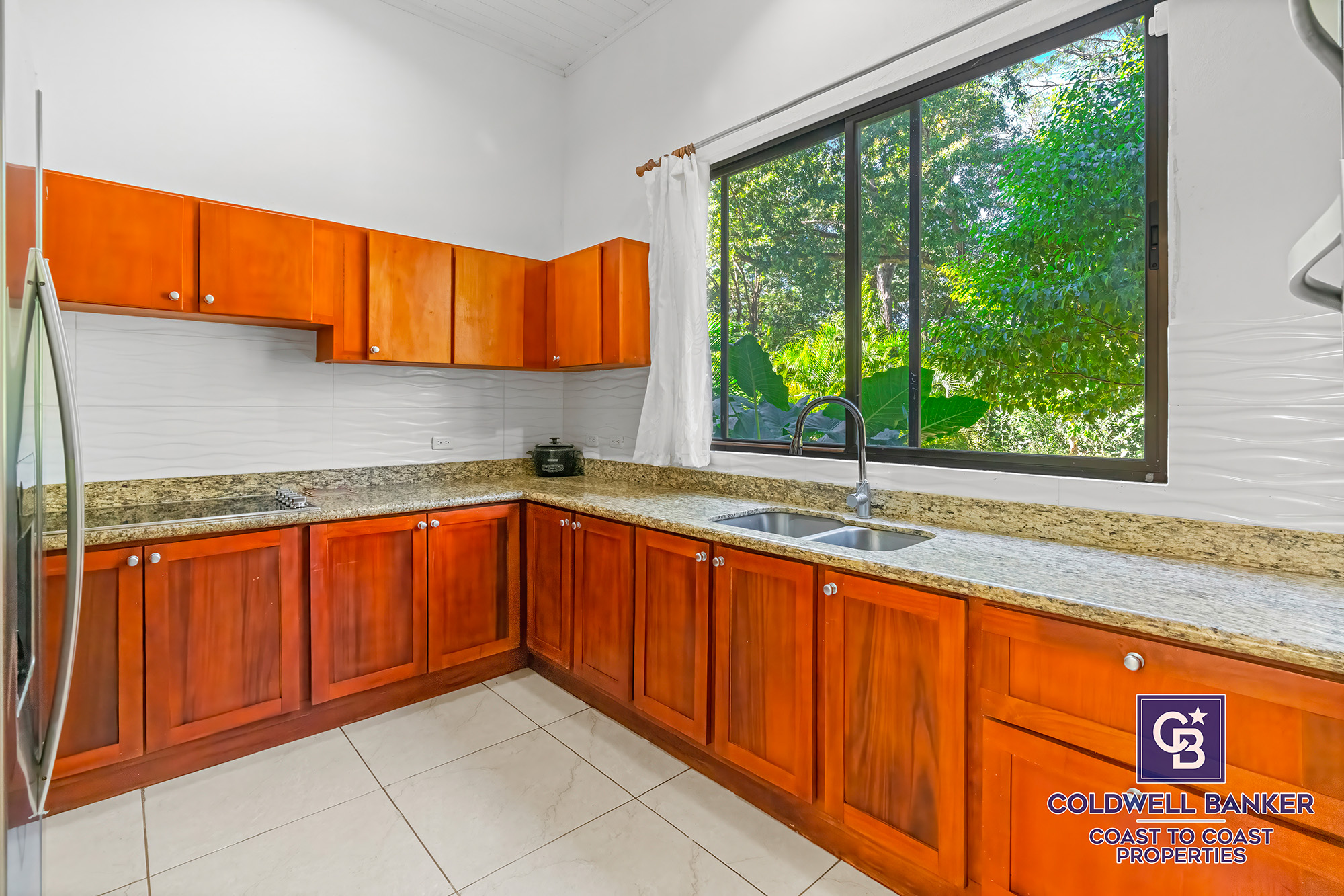 8 bed Single Family Homes For Sale in Playa Negra, Guanacaste - thumb 11