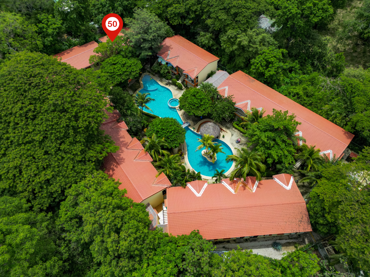 1 bed Condo For Sale in Playas Del Coco, Guanacaste - thumb 2