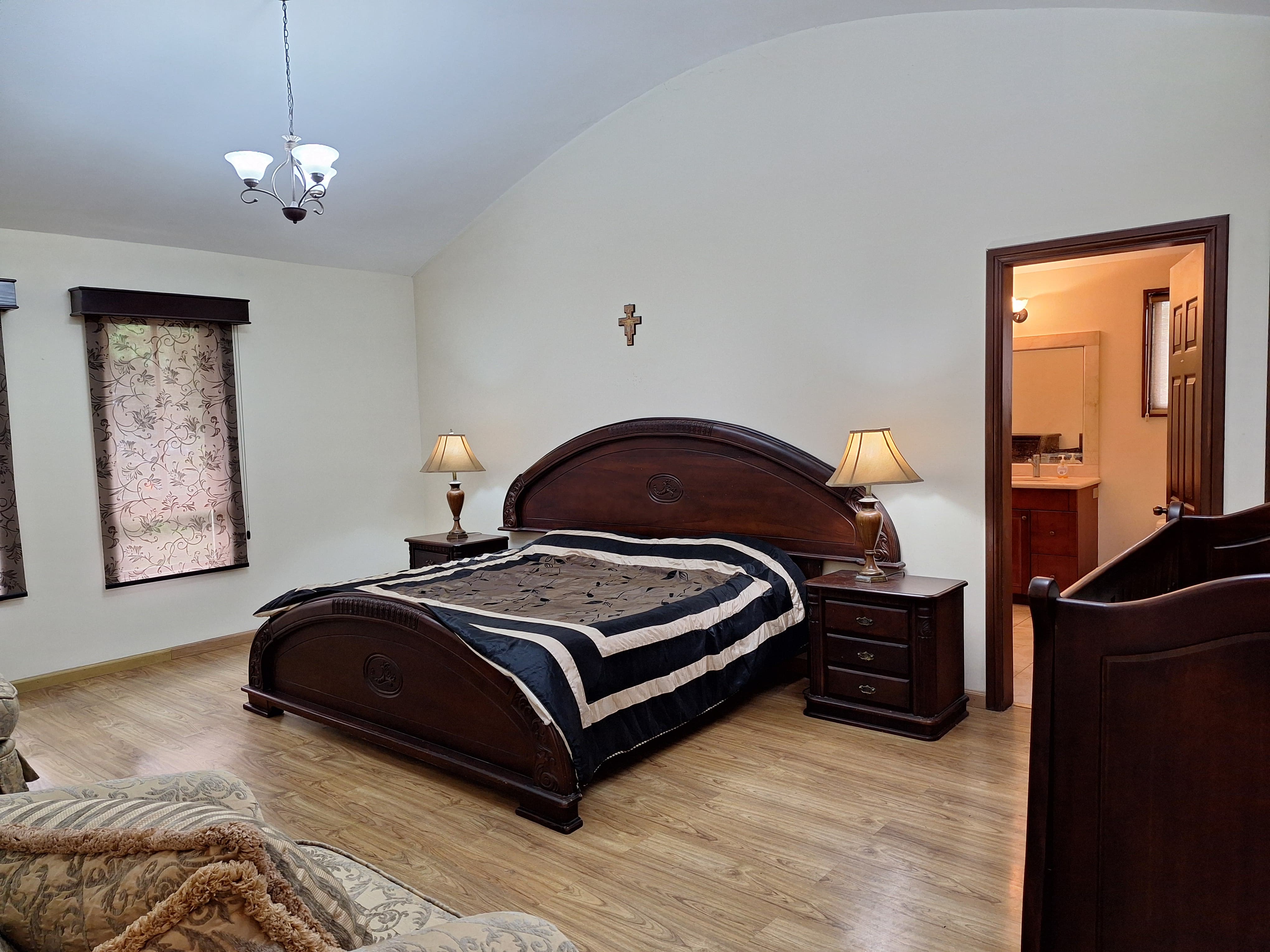 4 bed Single Family Homes For Sale in Escazu, San Jose - thumb 13