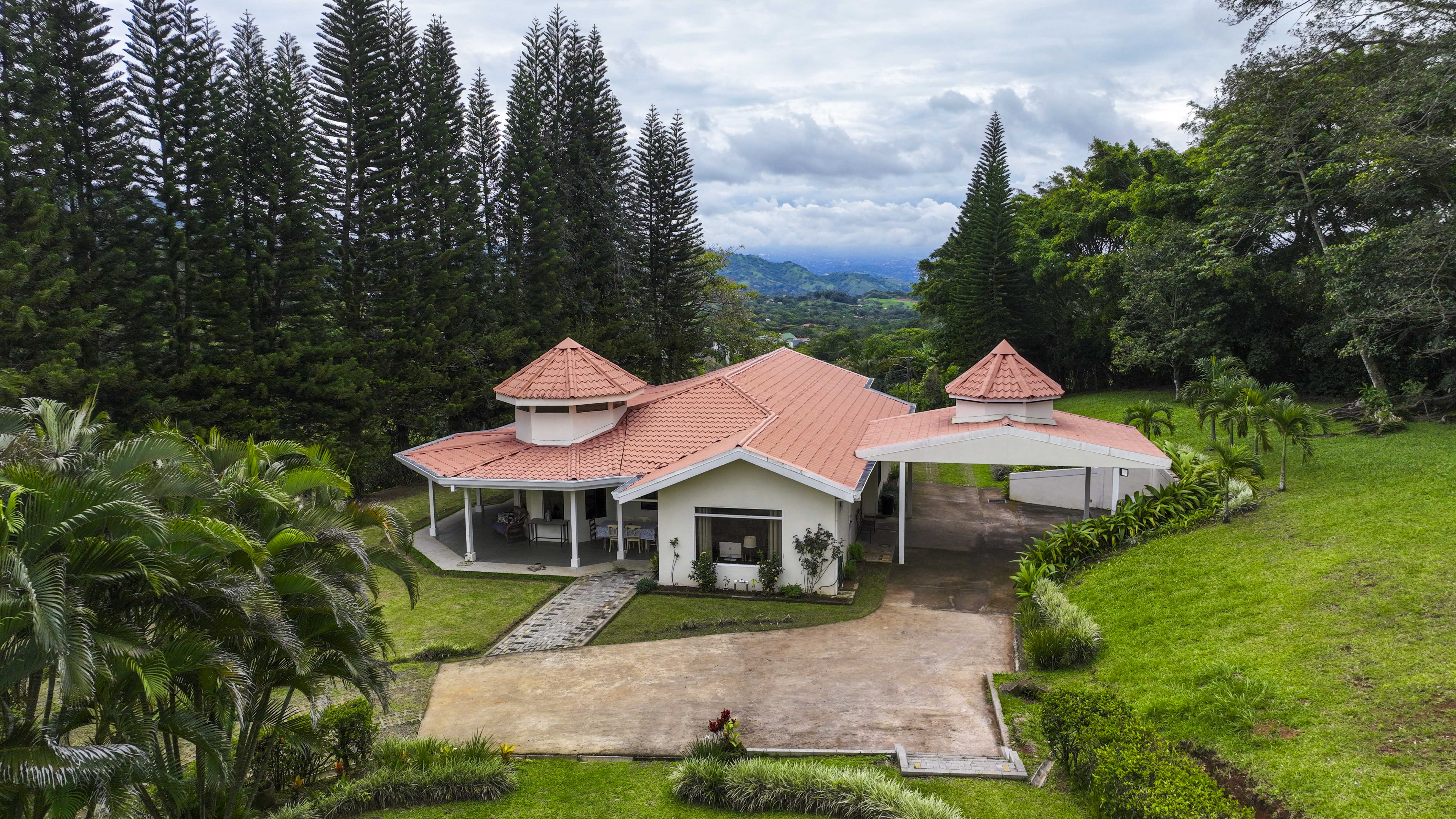 3 bed Single Family Homes For Sale in Atenas, Alajuela - thumb 1