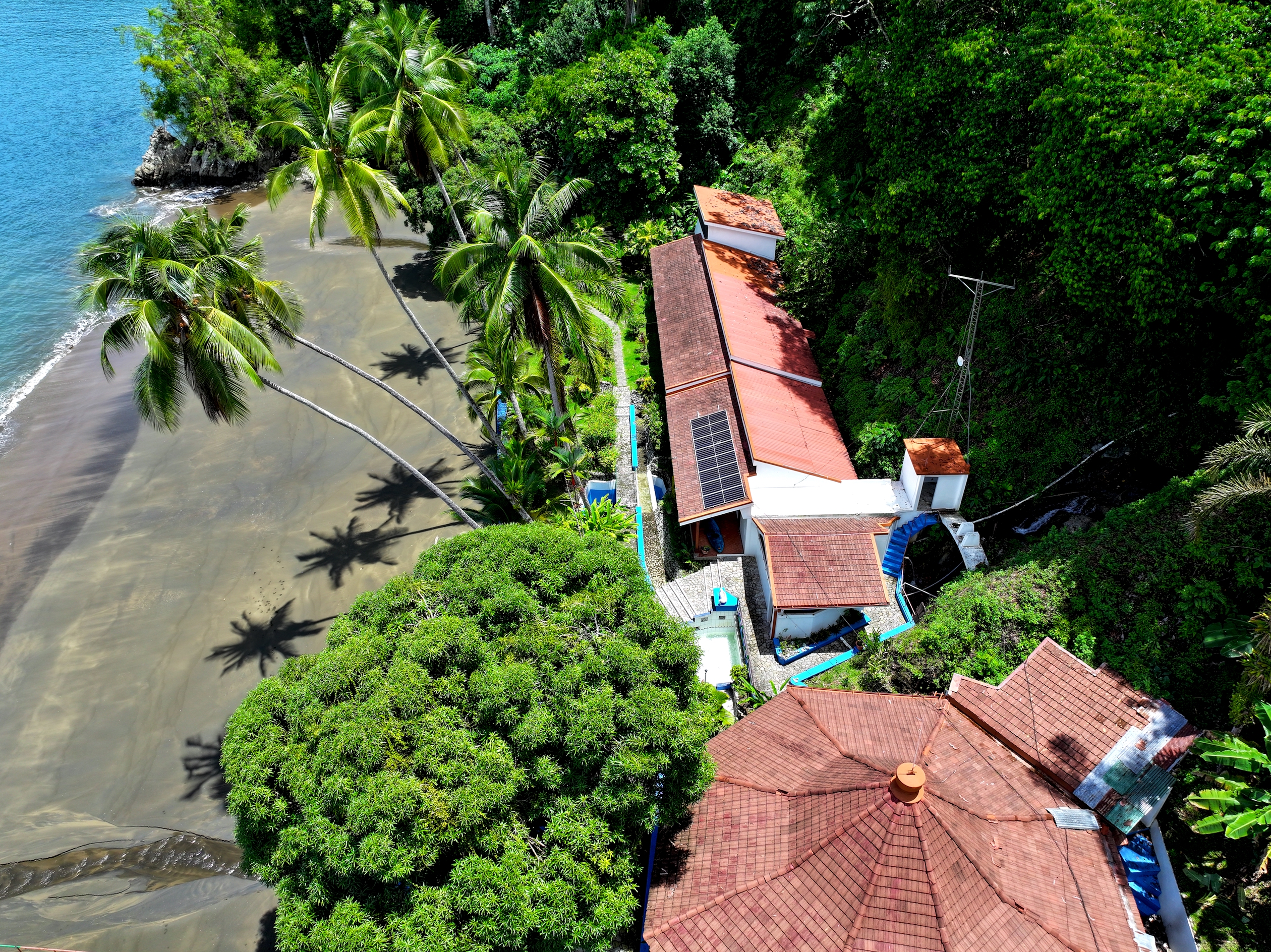 12 bed Hotel / Leisure For Sale in Golfito, Puntarenas - thumb 6